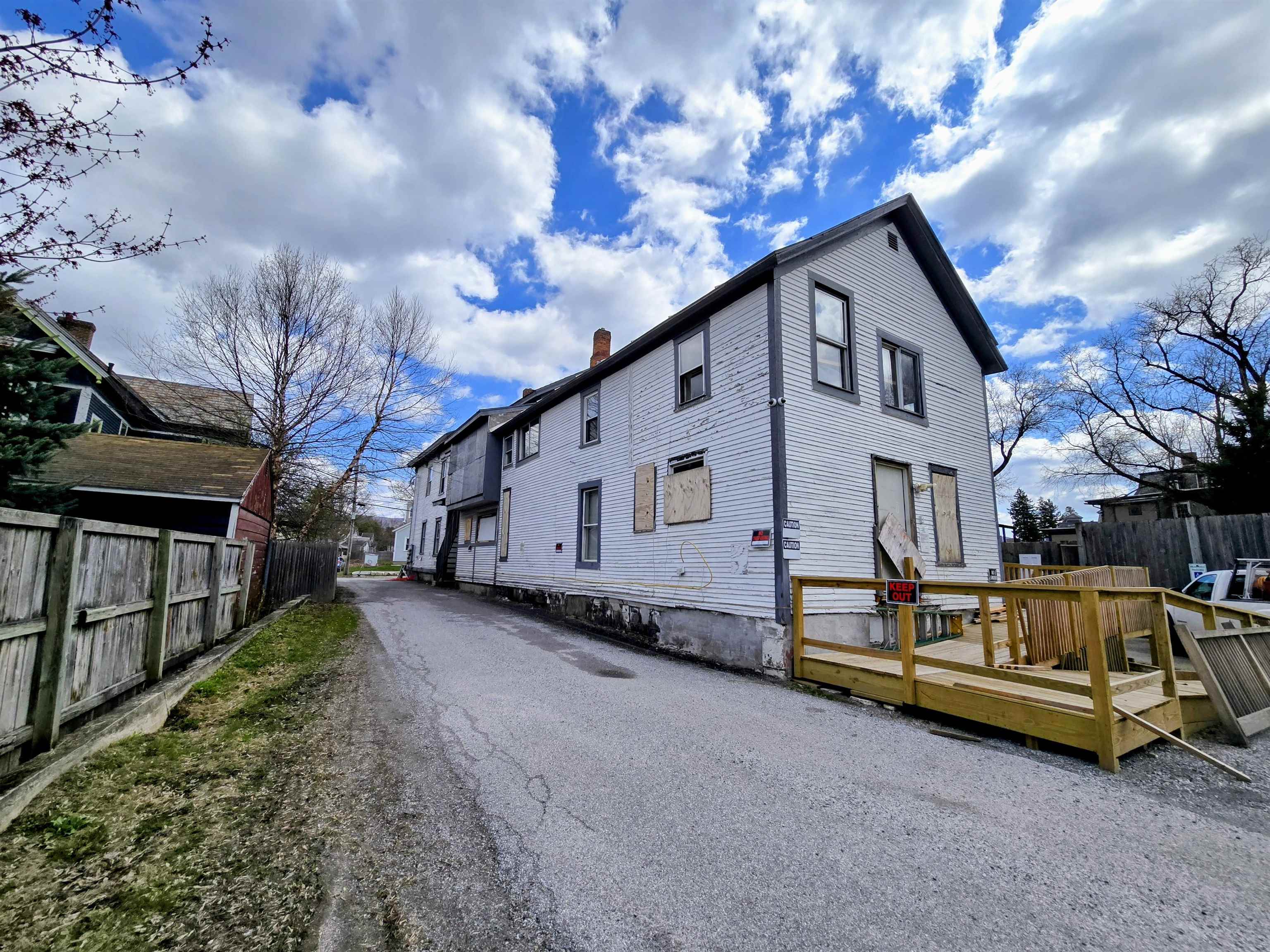 Homes for sale in Rutland City, VT | 135 Grove St, Rutland City, VT 05701 | MLS# 5038723