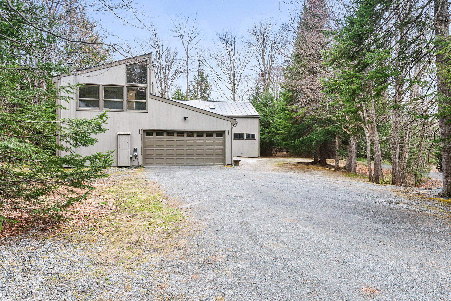 Homes for sale in Grantham, NH | 27 Eagle Dr, Grantham, NH 03753 | MLS# 5038774