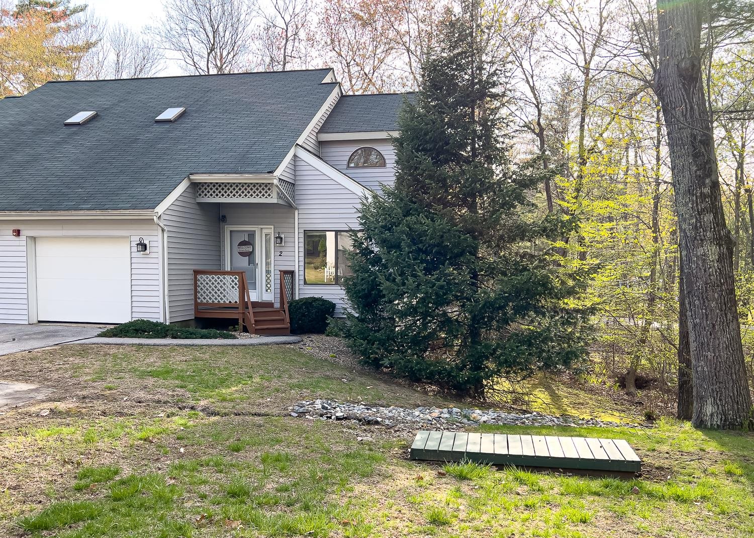 MLS 5038932: 2 Overlook Drive, Atkinson NH