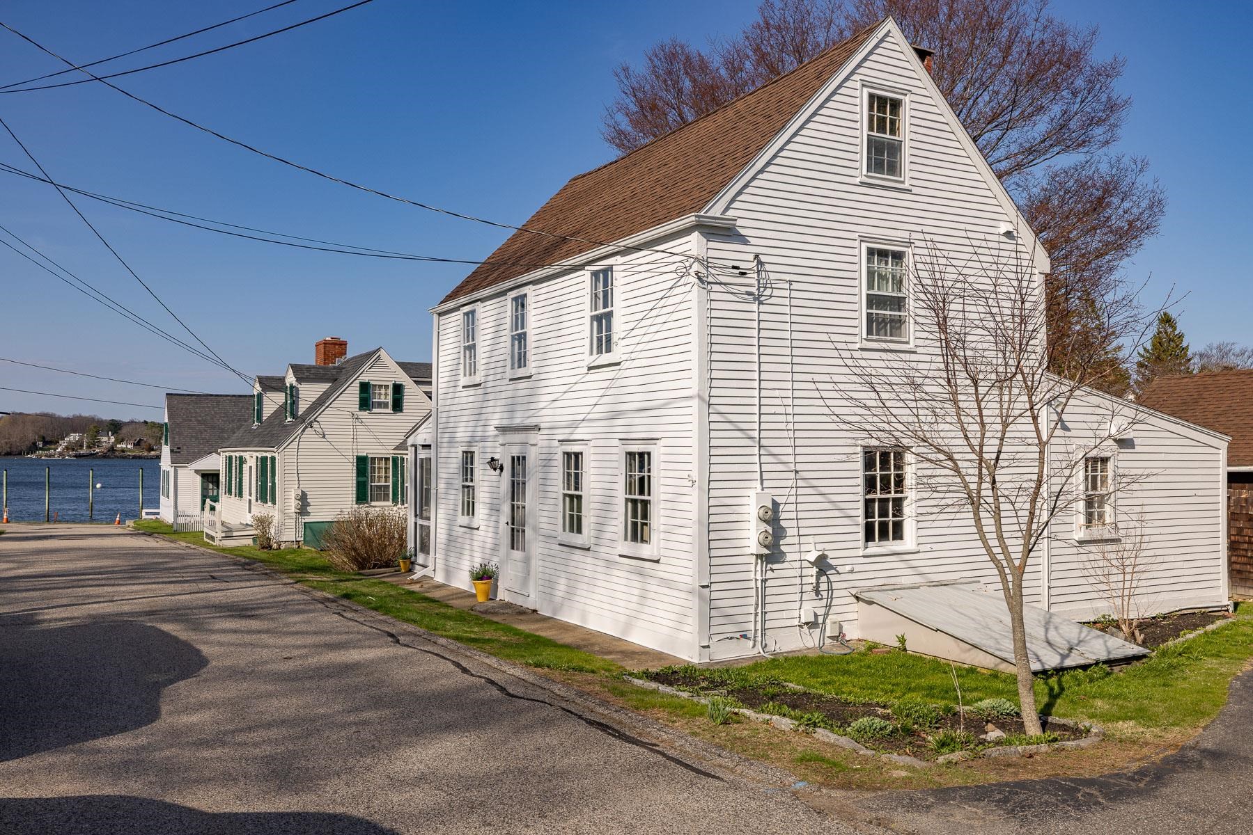 Homes for sale in New Castle, NH | 17 Elm Ct, New Castle, NH 03854 | MLS# 5039021