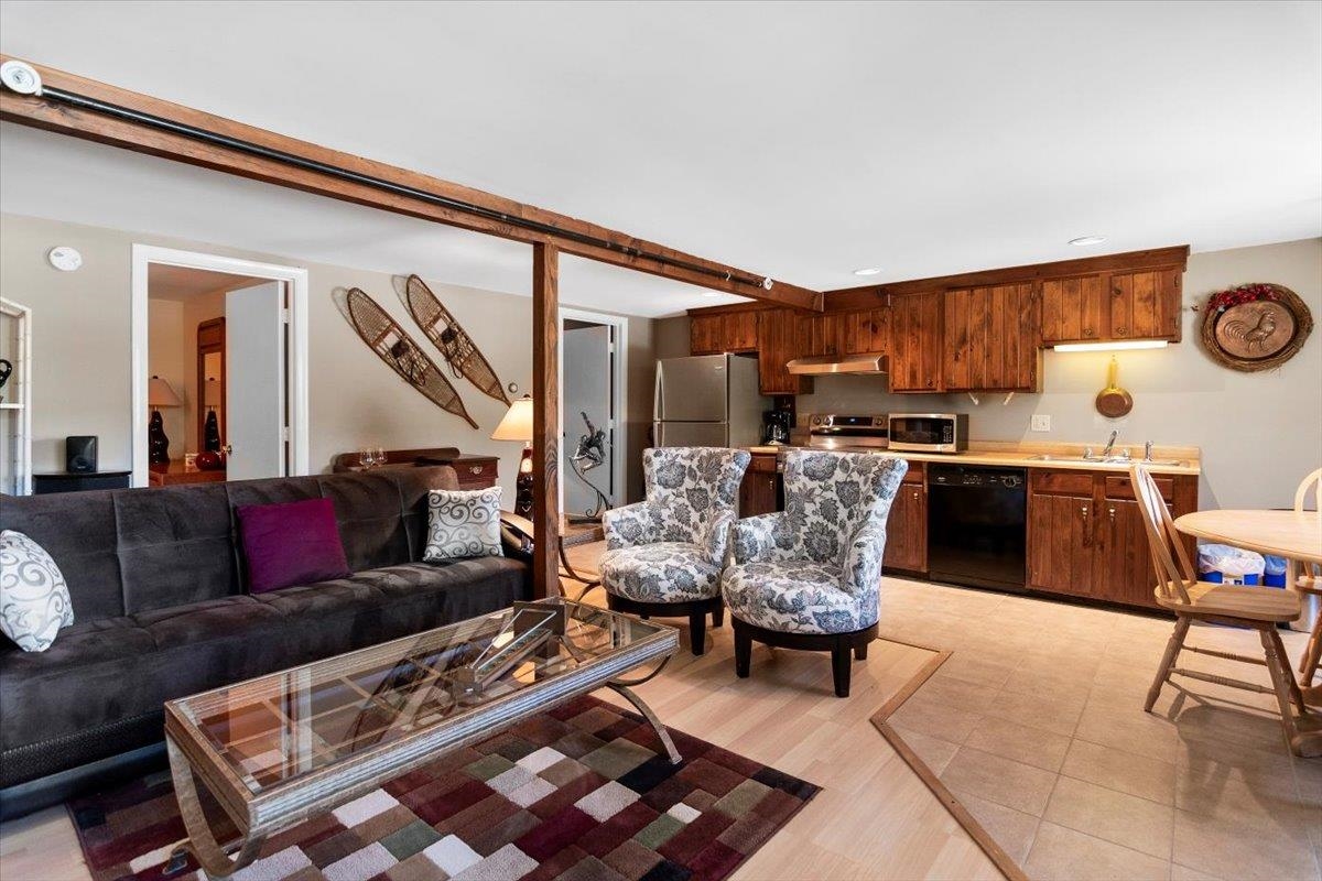 Homes for sale in Jamaica, VT | 8577 Vt Route 30 #H, Jamaica, VT 05343 | MLS# 5039041