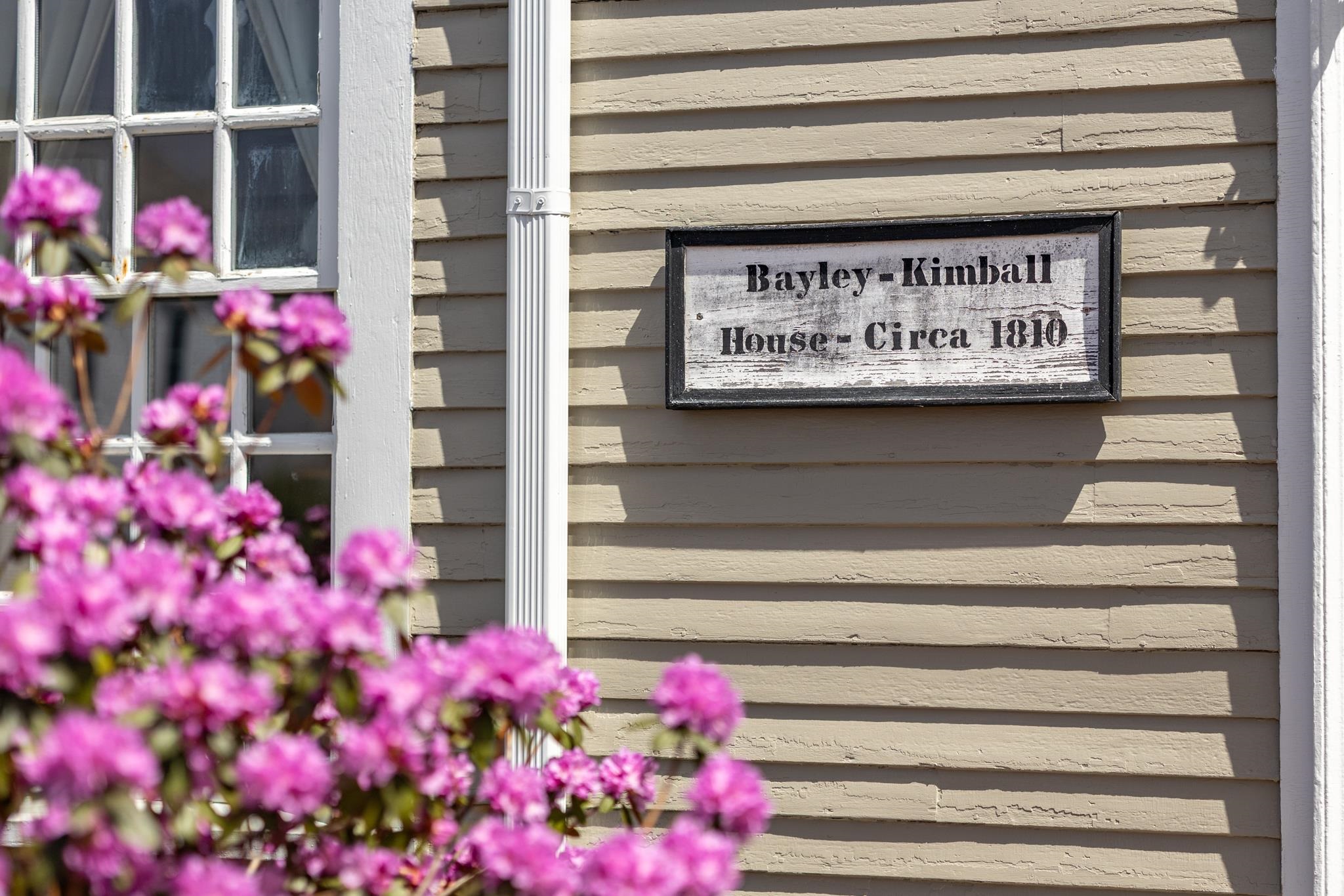 Homes for sale in Dunbarton, NH | 1003 School St, Dunbarton, NH 03046 | MLS# 5039046