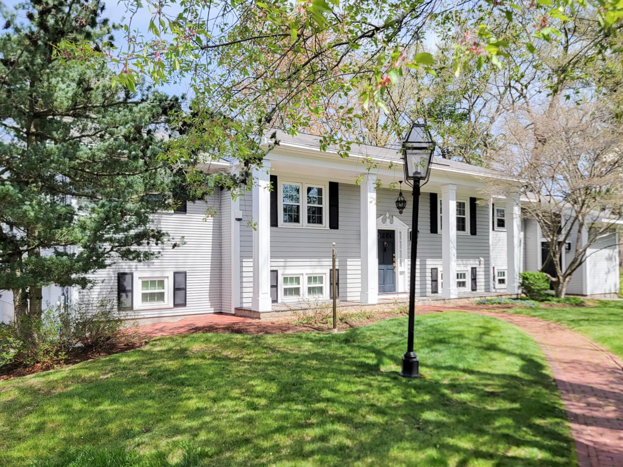 MLS 5039097: 64 Farmington Road, Nashua NH