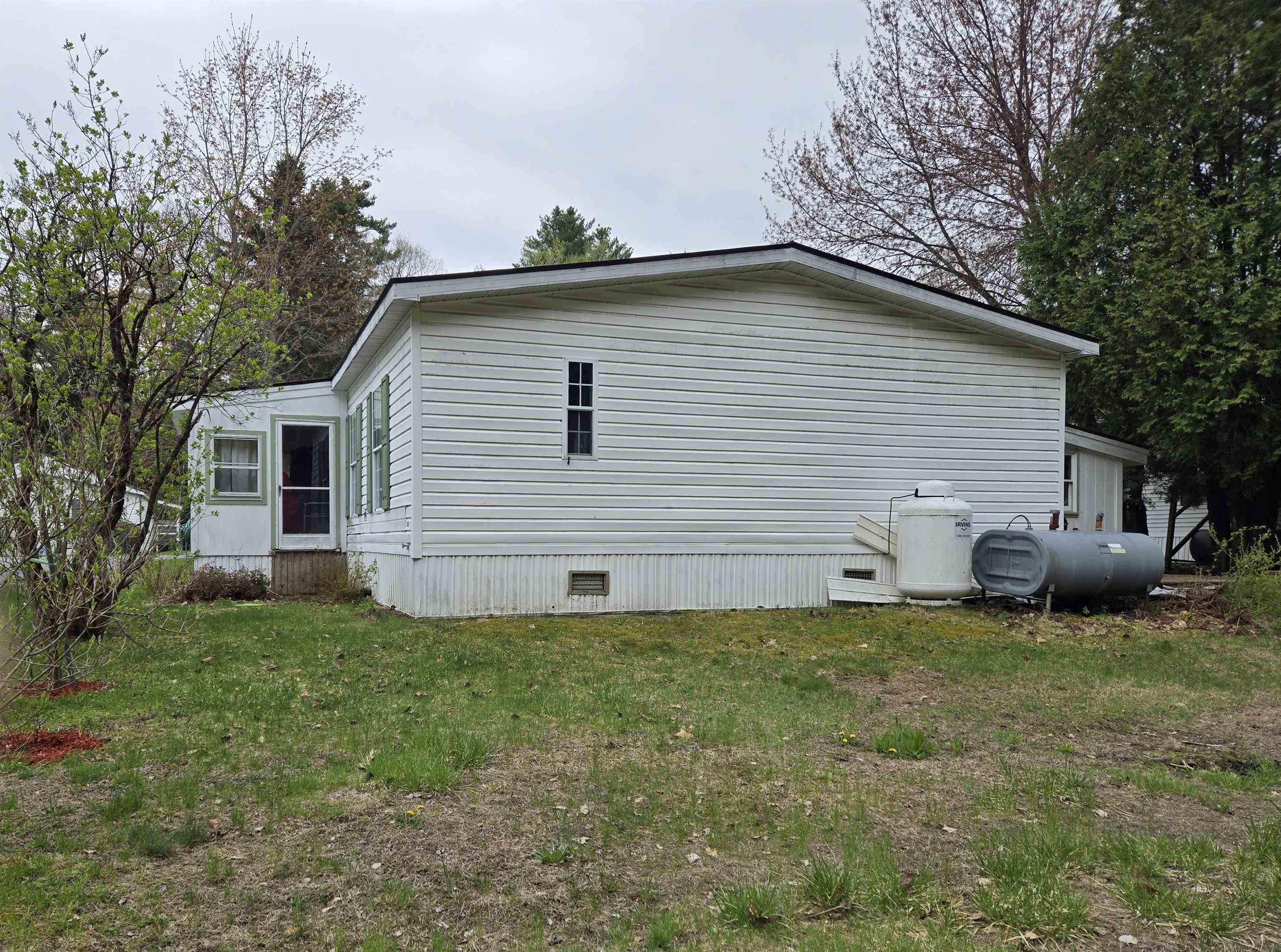 Homes for sale in Hartford, VT | 133 Willow Cir, Hartford, VT 05091 | MLS# 5039184