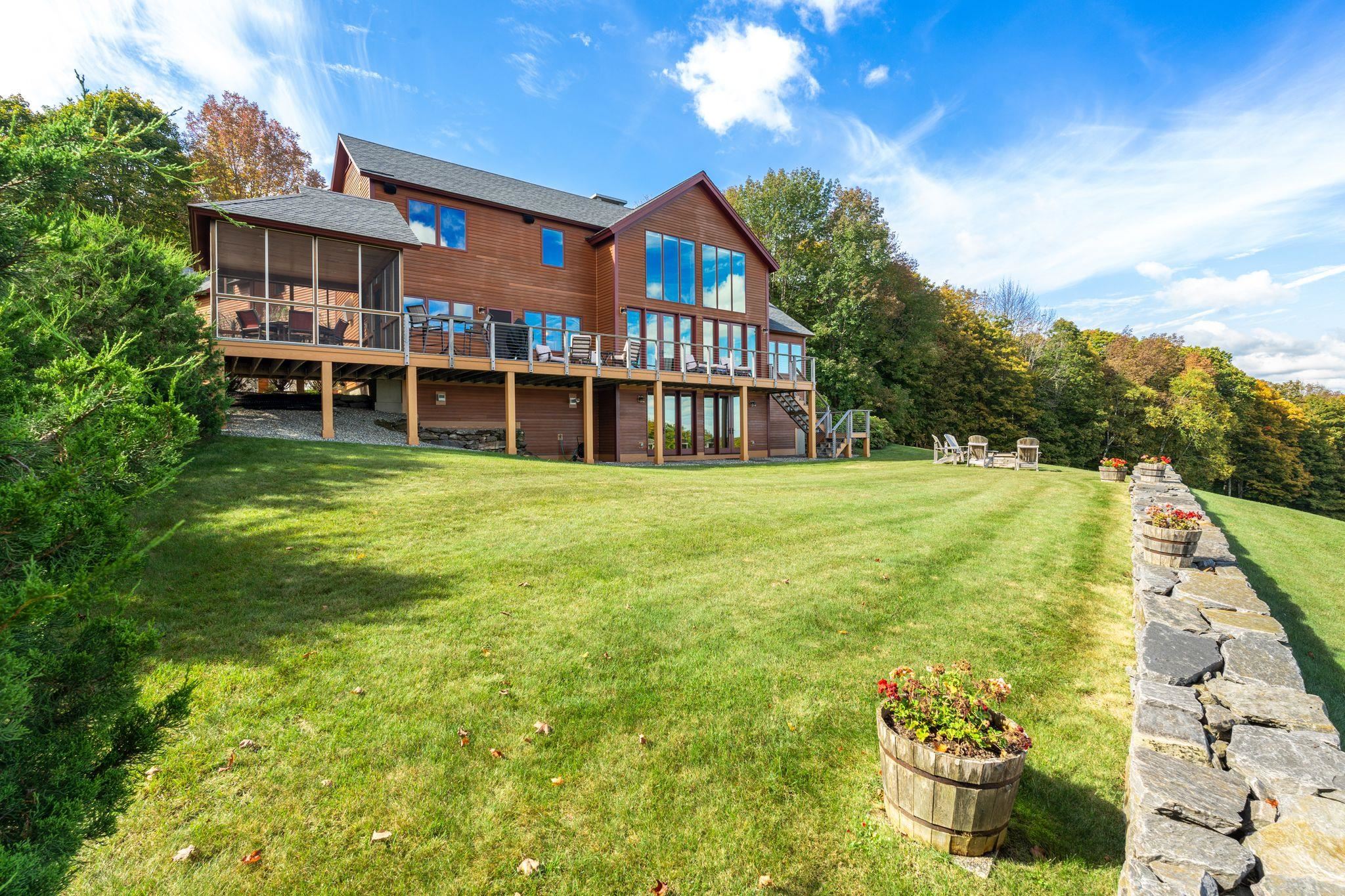 Homes for sale in Woodstock, VT | 115 Eastman Rd, Woodstock, VT 05071 | MLS# 5039451