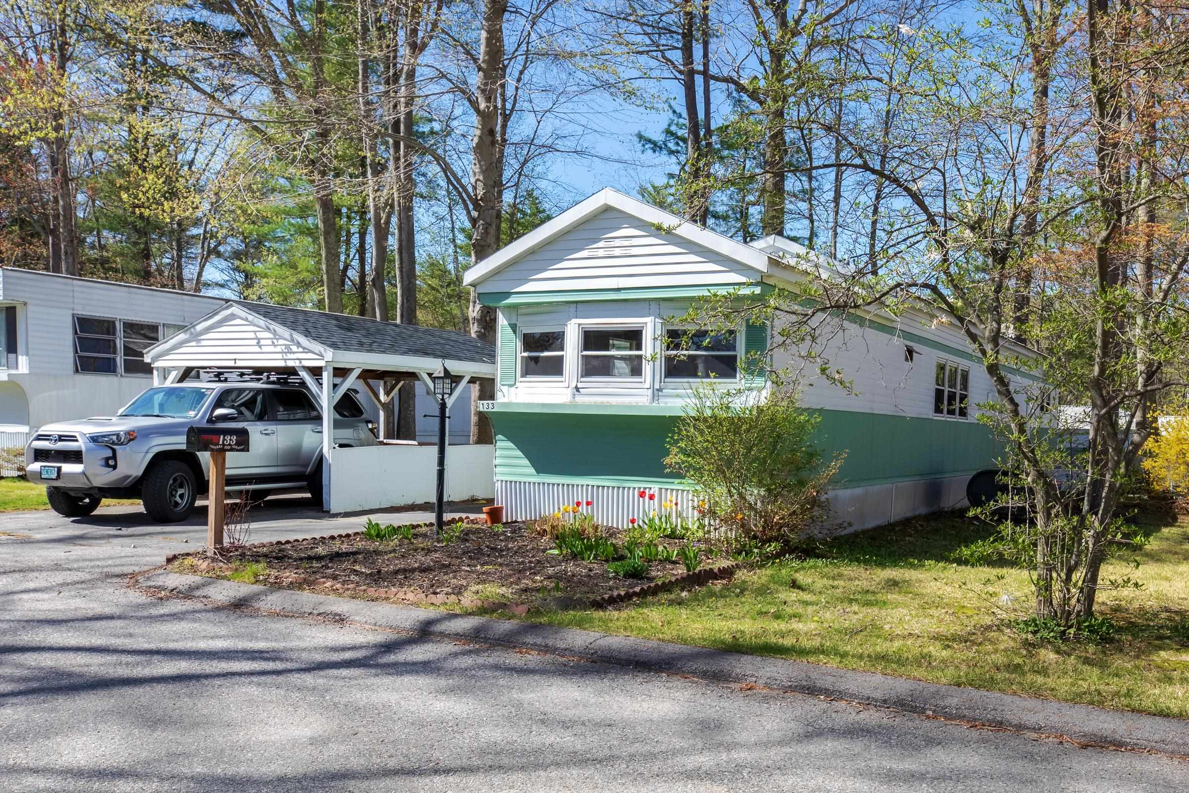 MLS 5039578: 133 Robin Hood Drive, Exeter NH