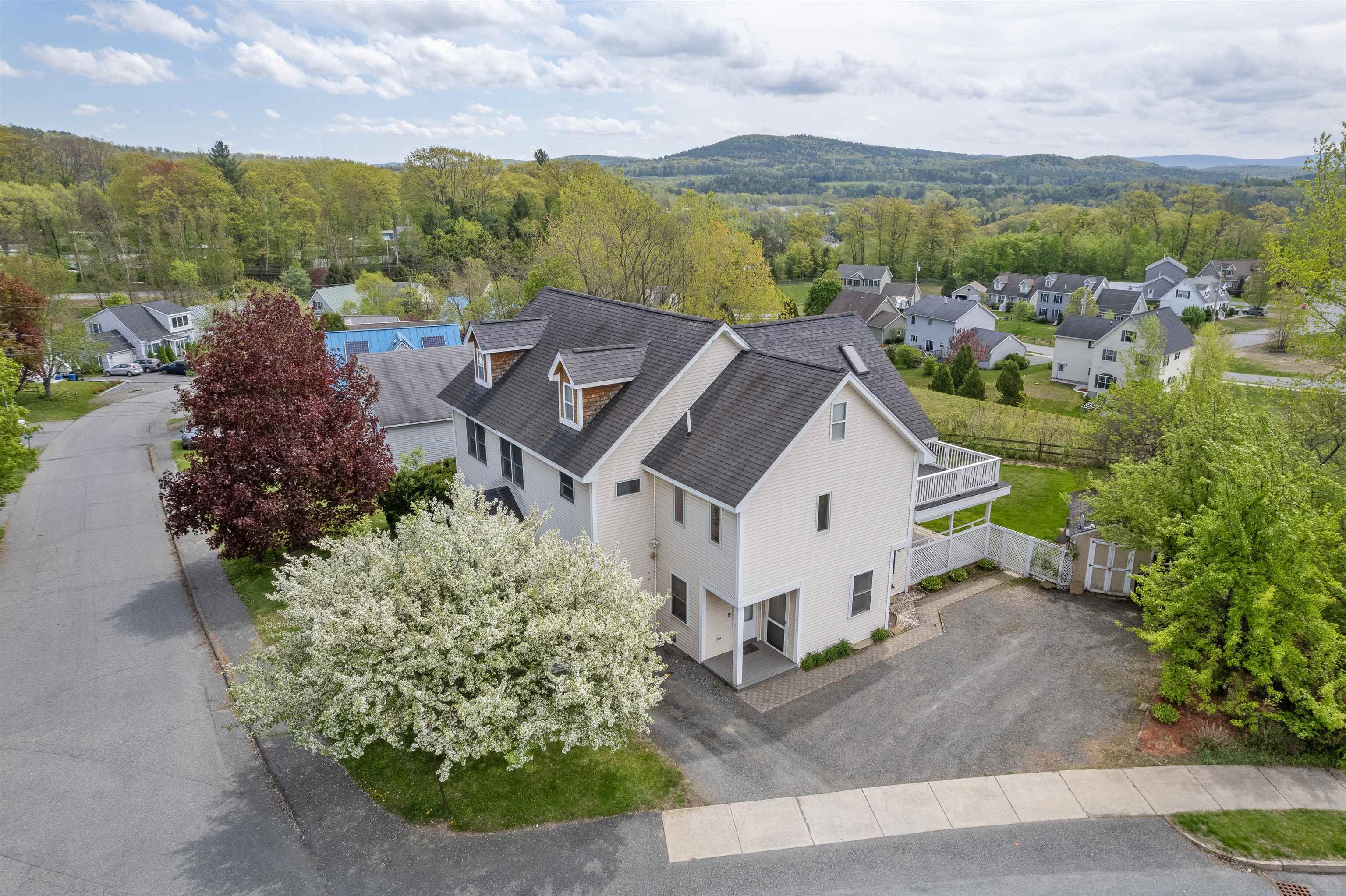 HARTFORD VT Homes for sale