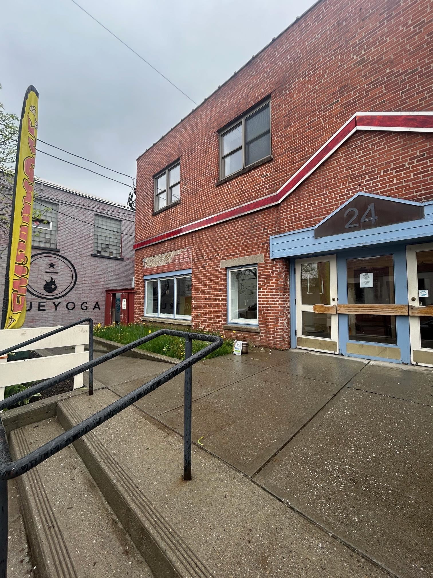 Rutland City VT Commercial Property for sale $$160,000 $132 per sq.ft.