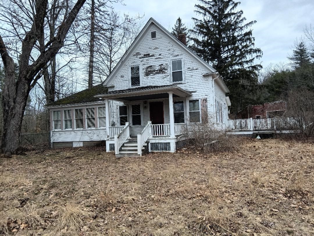 MLS 5040163: 473 franklin Pierce Highway, Barrington NH