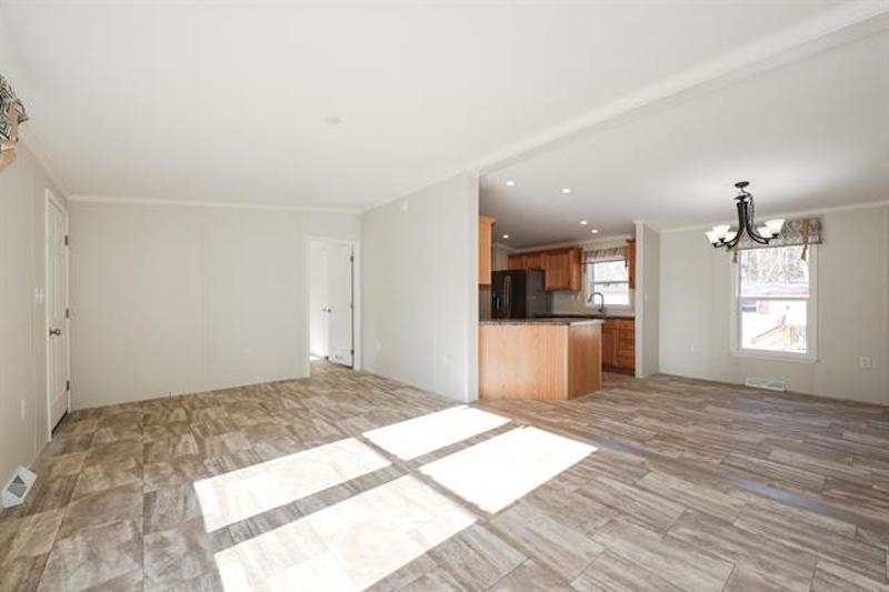 27 Firelite Rd, Conway, NH 03818