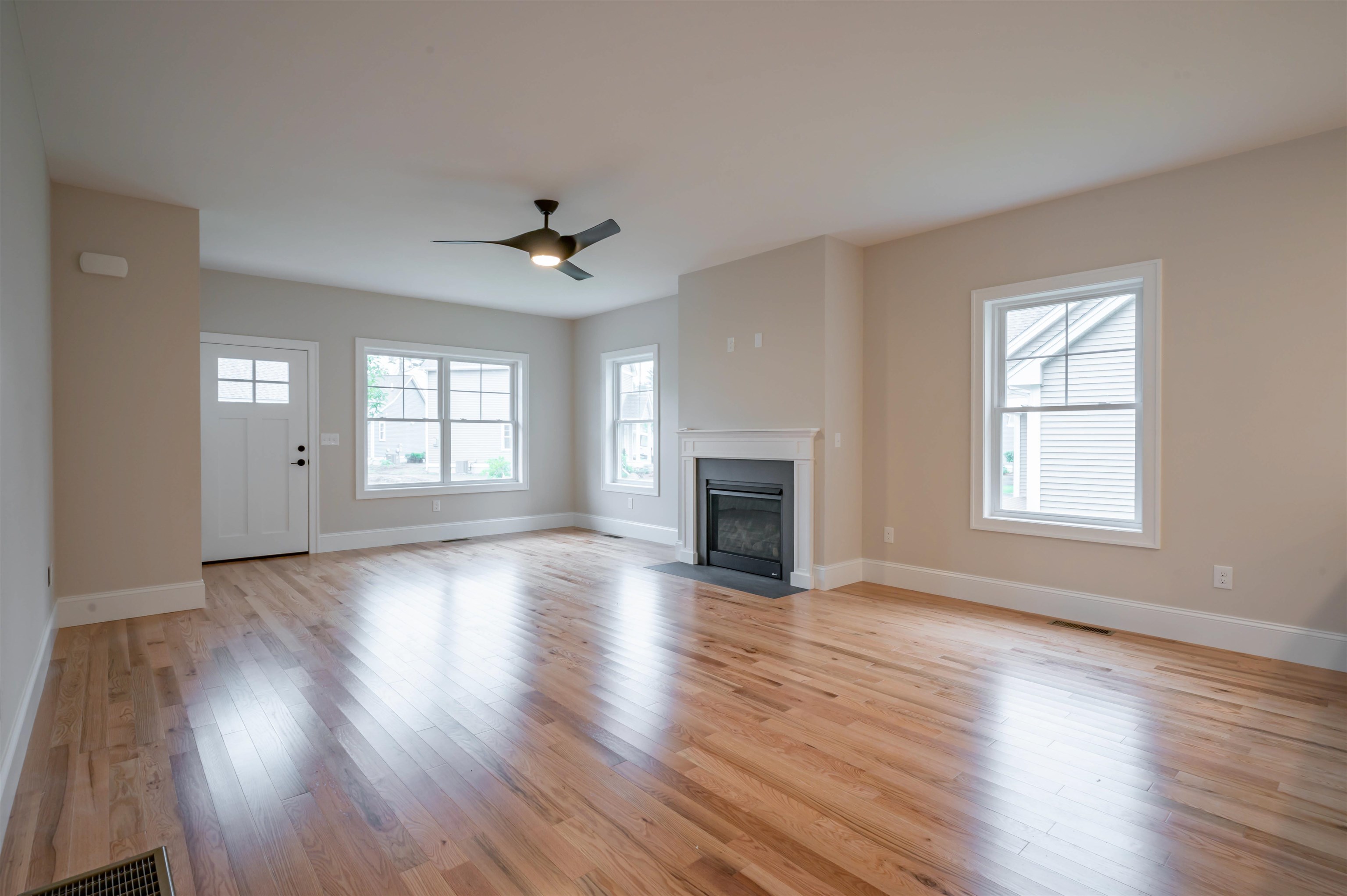 Homes for sale in Nashua, NH | 3 Doucet Ave #The Cub, Nashua, NH 03062 | MLS# 5040336