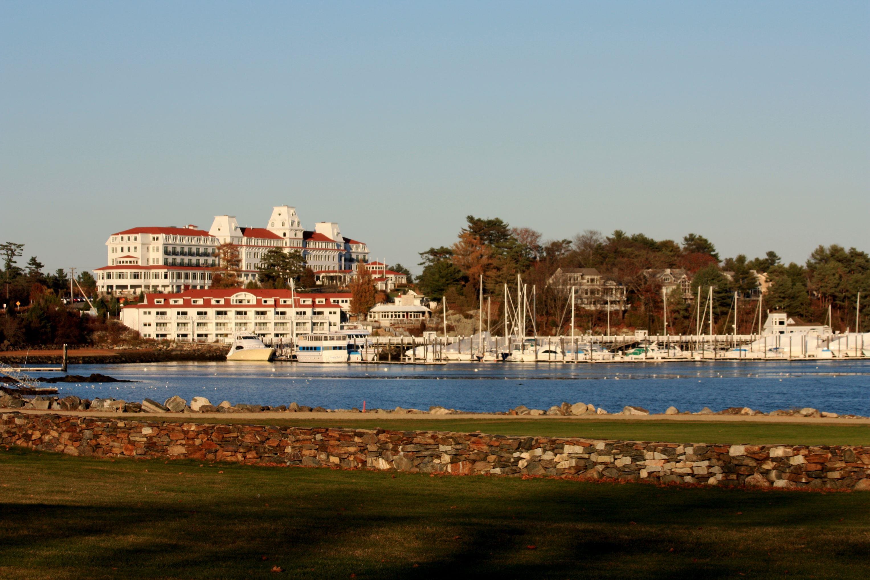 8 Fowler Dr, Rye, NH 03870