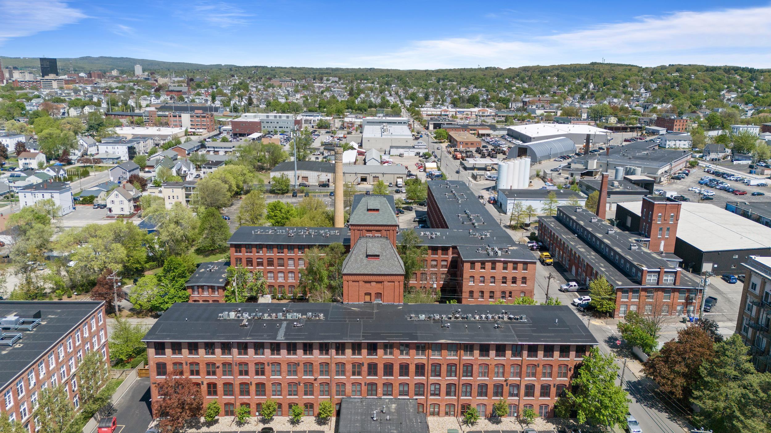 Homes for sale in Manchester, NH | 470 Silver St #223, Manchester, NH 03103 | MLS# 5040681