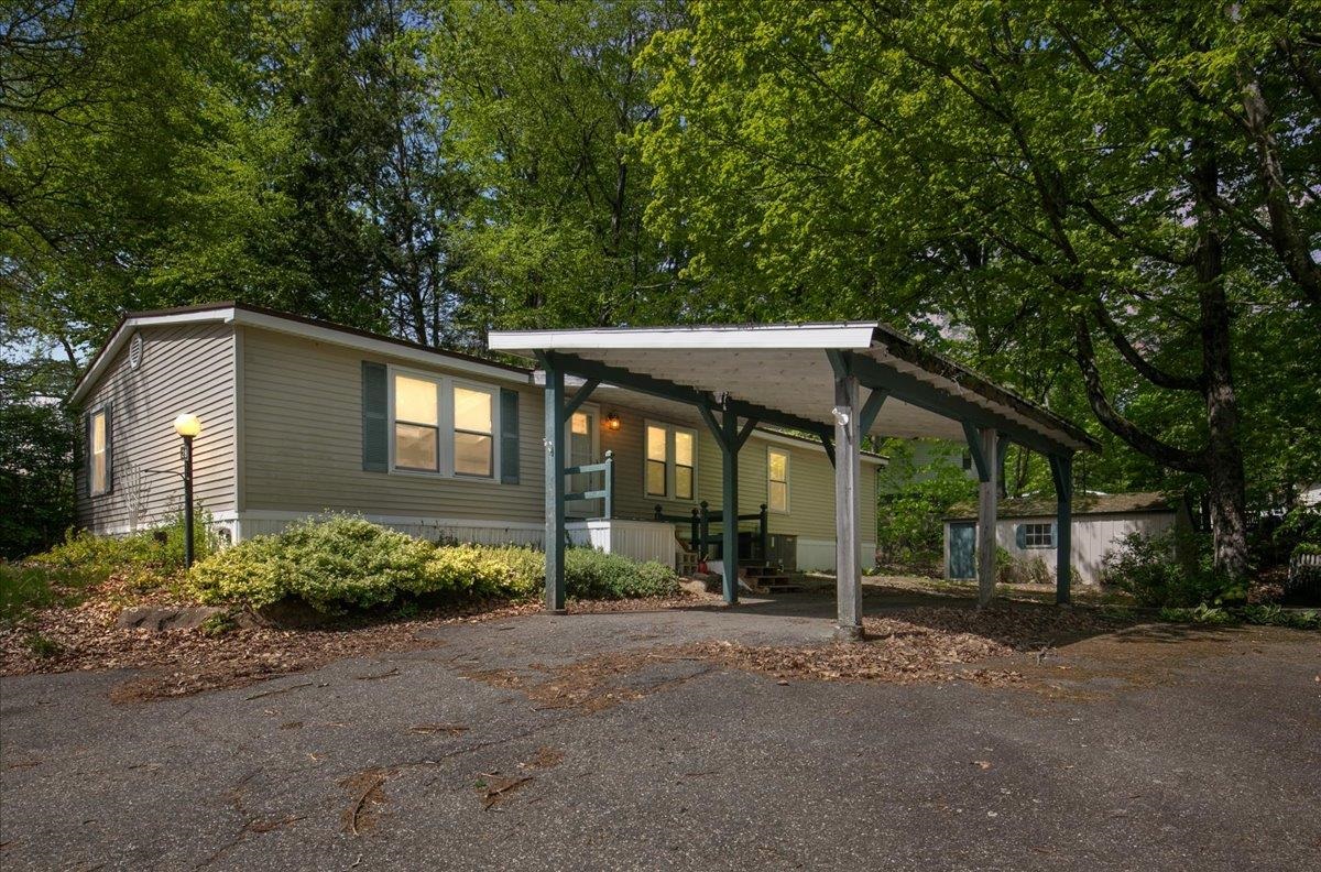 MLS 5041117: 28 Rim Road, Danville NH