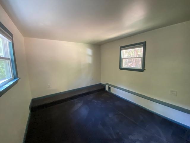 Larger bedroom 23156222