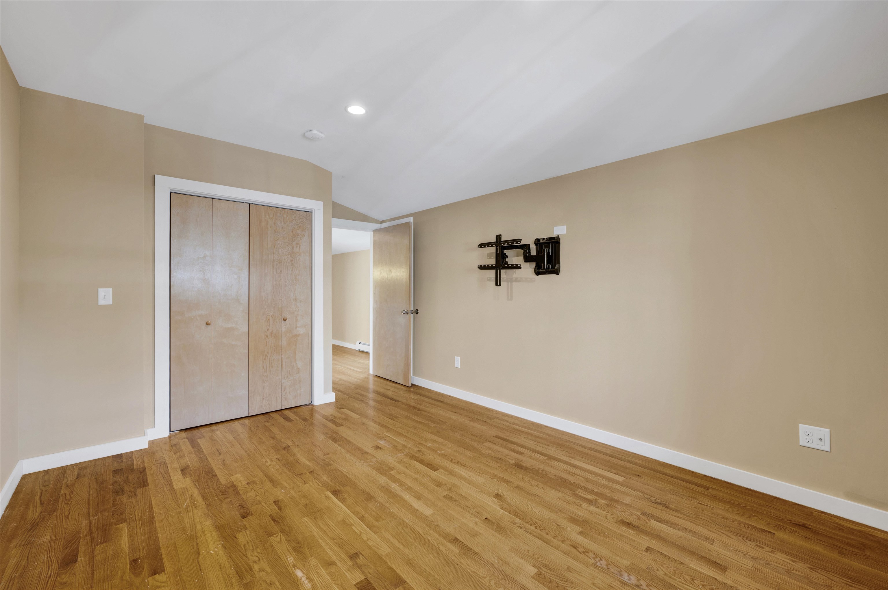 MLS #5041356 image #17