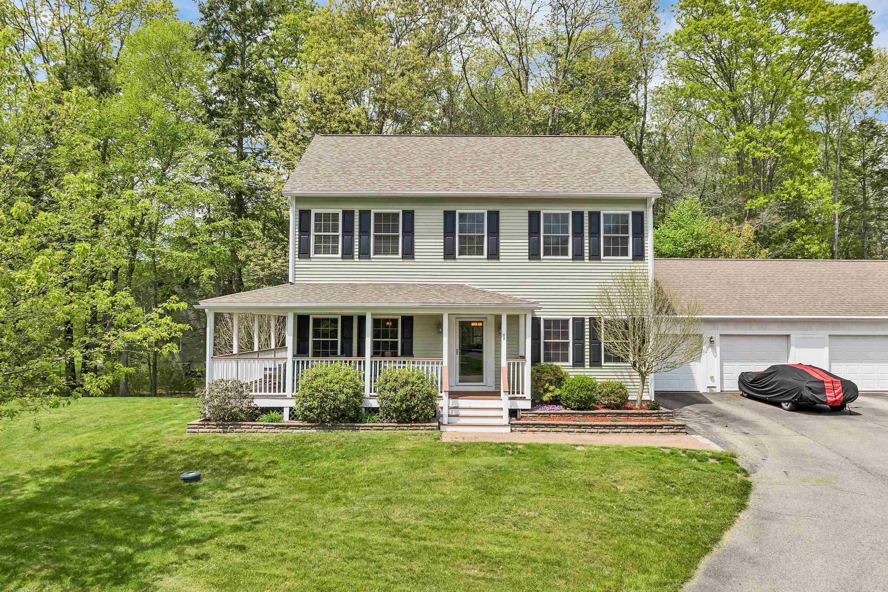 MLS 5041557: 11 Summerwood Drive-Unit B, Hampton NH