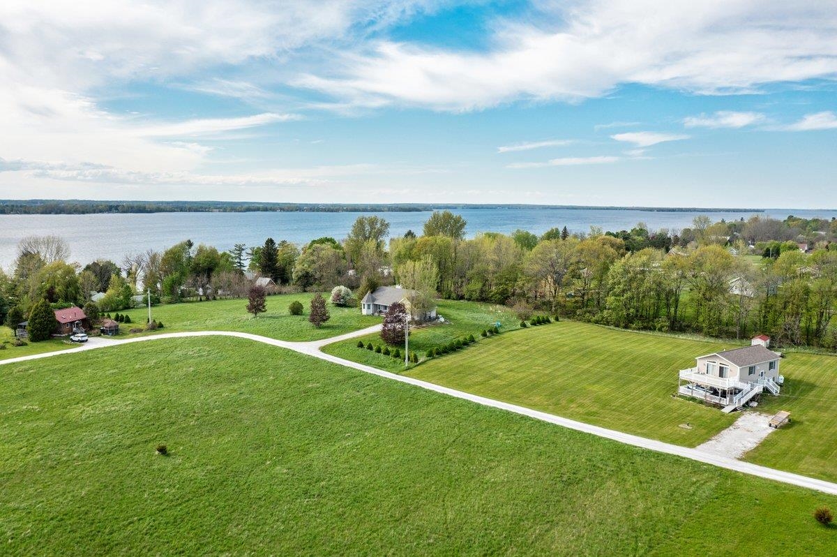 Homes for sale in Isle La Motte, VT | 1a Sunset View Ln, Isle La Motte, VT 05463 | MLS# 5041725