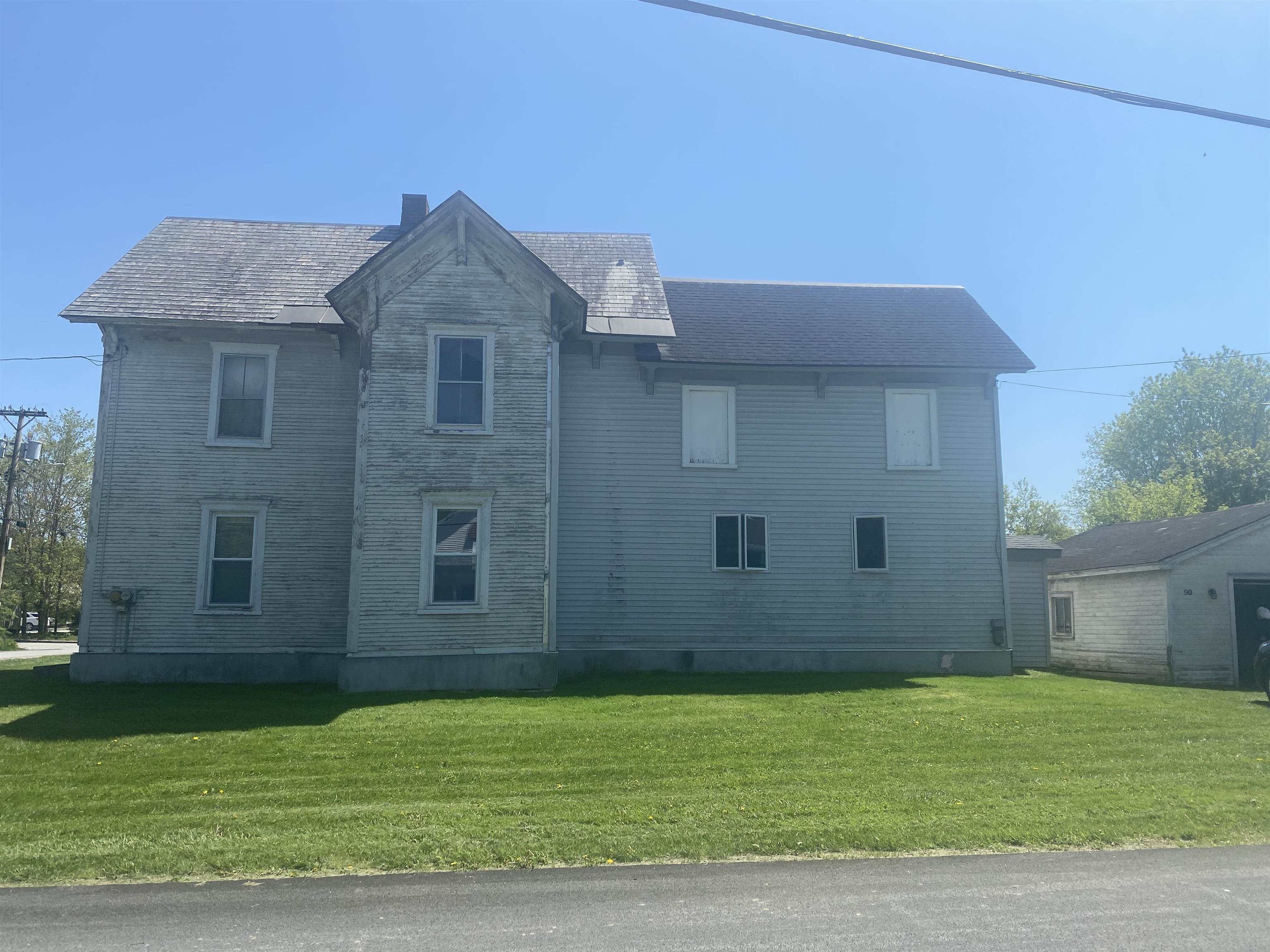 Homes for sale in West Rutland, VT | 90 Elm St, West Rutland, VT 05777 | MLS# 5042052