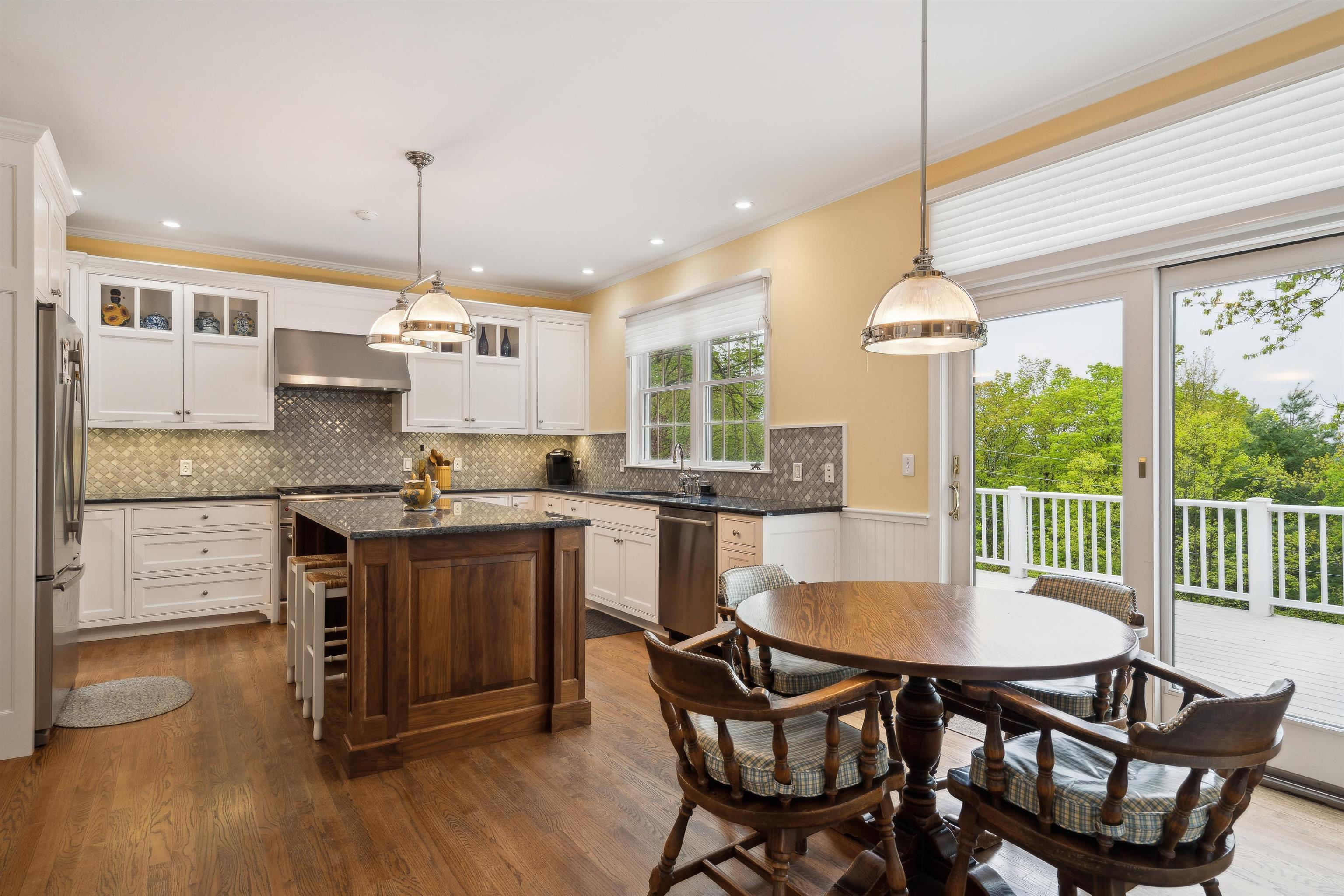 Homes for sale in Hartford, VT | 126 Primrose Ln, Hartford, VT 05059 | MLS# 5042099