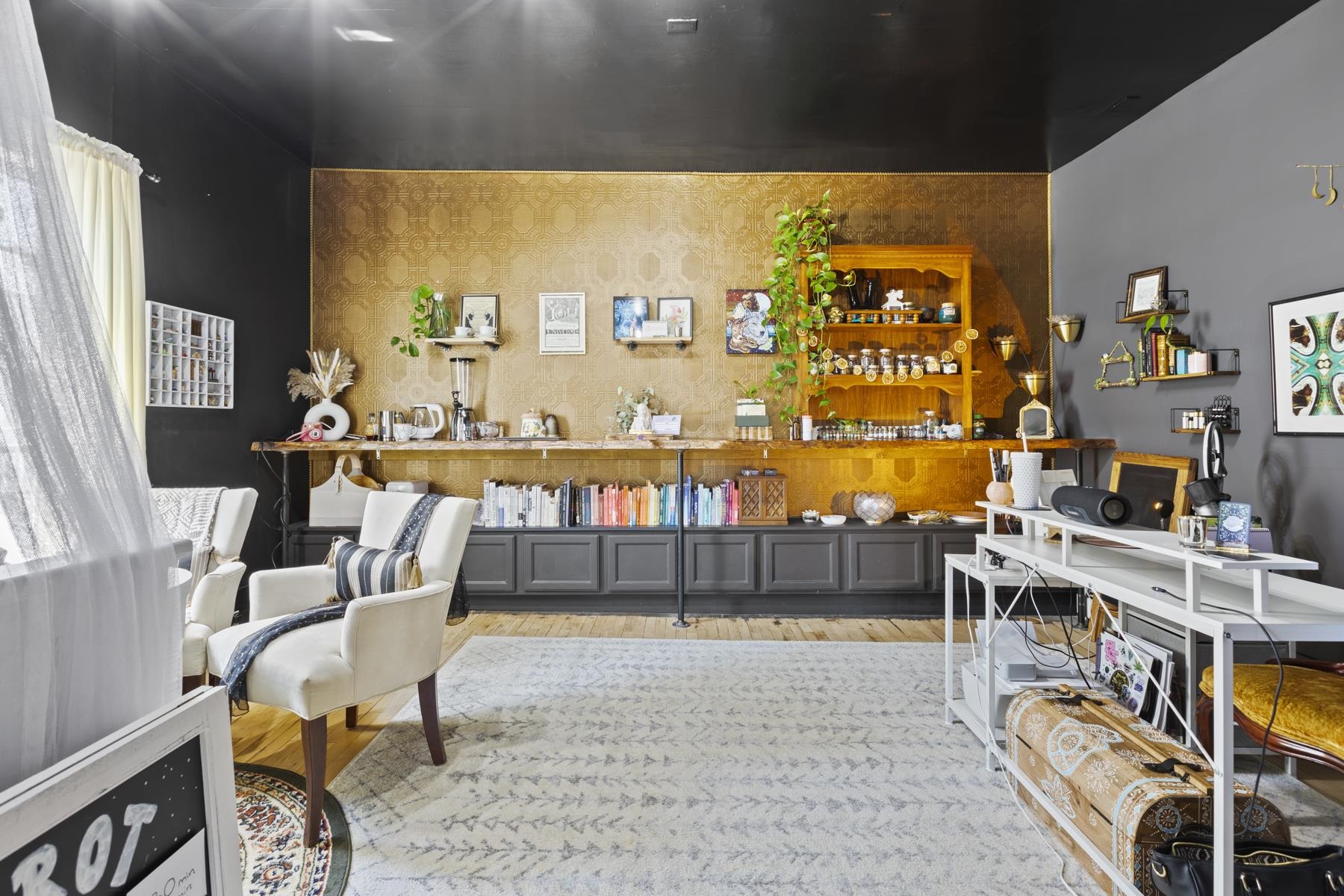 20 Washington St, Conway, NH 03818-6042