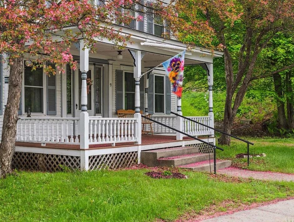 Chelsea VT Home for sale $$374,000 $168 per sq.ft.