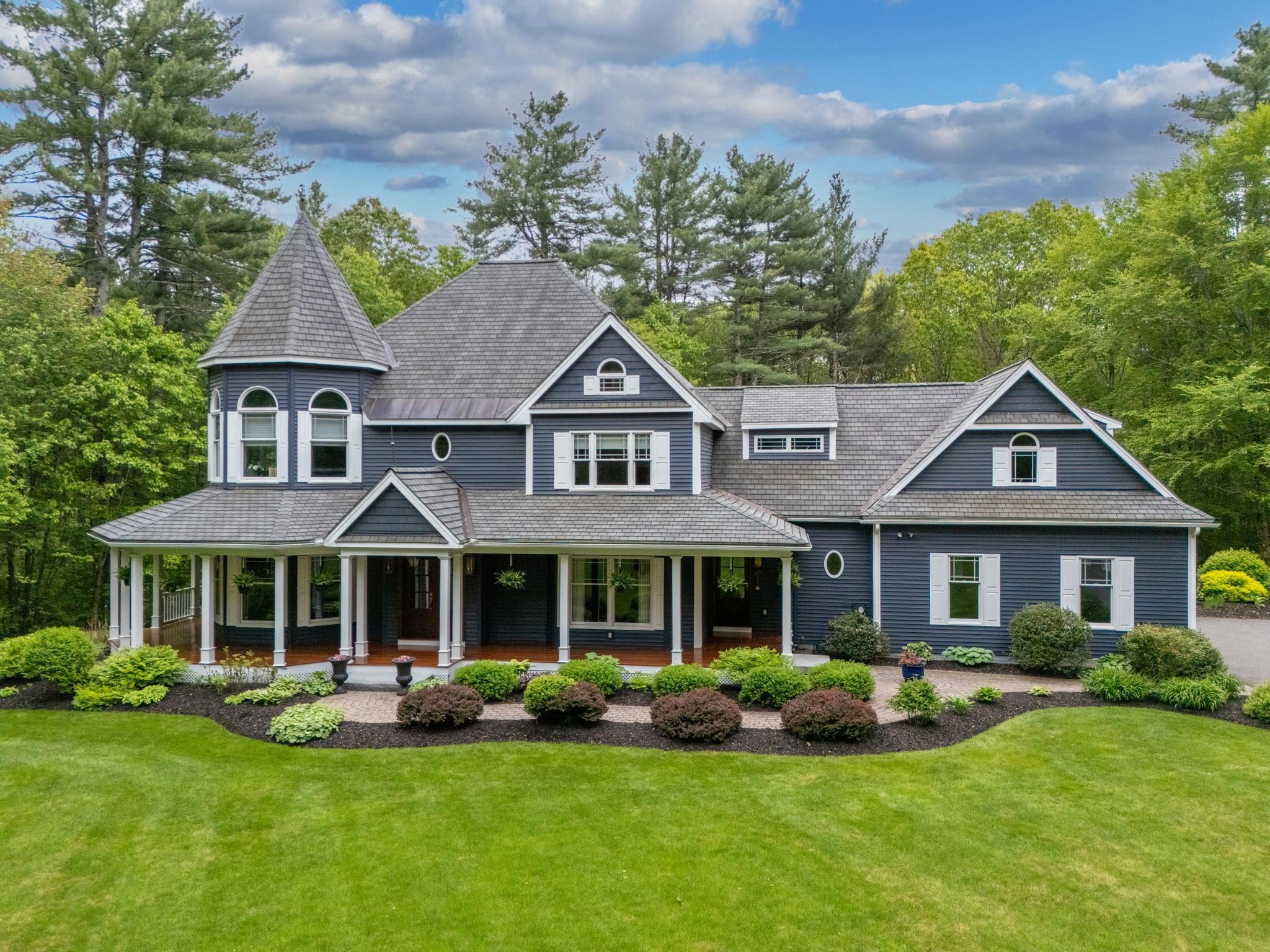 Homes for sale in Bedford, NH | 52 Hardy Rd, Bedford, NH 03110 | MLS# 5042531