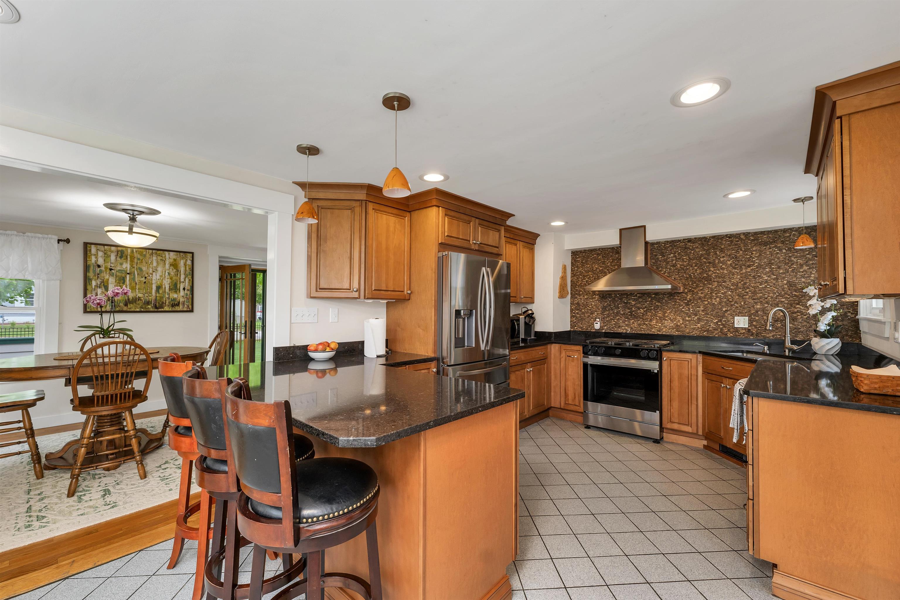 Homes for sale in Portsmouth, NH | 163 Ocean Rd, Portsmouth, NH 03801 | MLS# 5042535