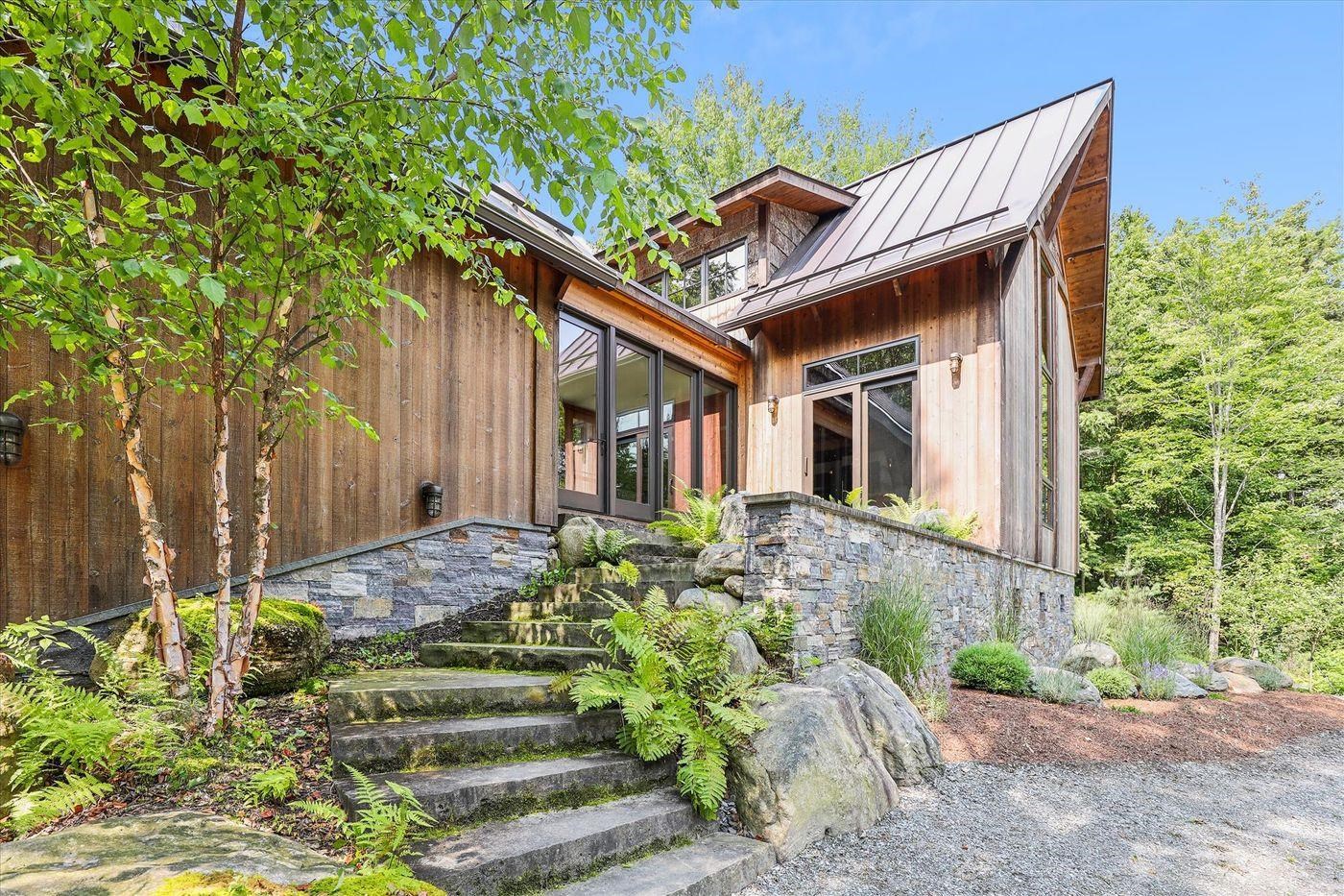 Homes for sale in Stowe, VT | 249 Falls Brook Ln, Stowe, VT 05672 | MLS# 5042568