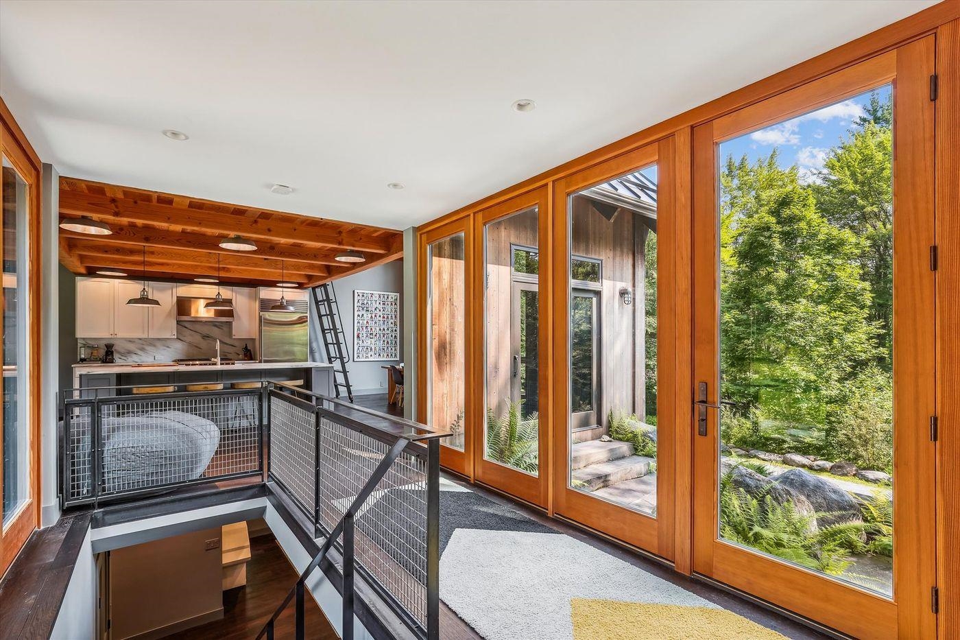 Homes for sale in Stowe, VT | 249 Falls Brook Ln, Stowe, VT 05672 | MLS# 5042568