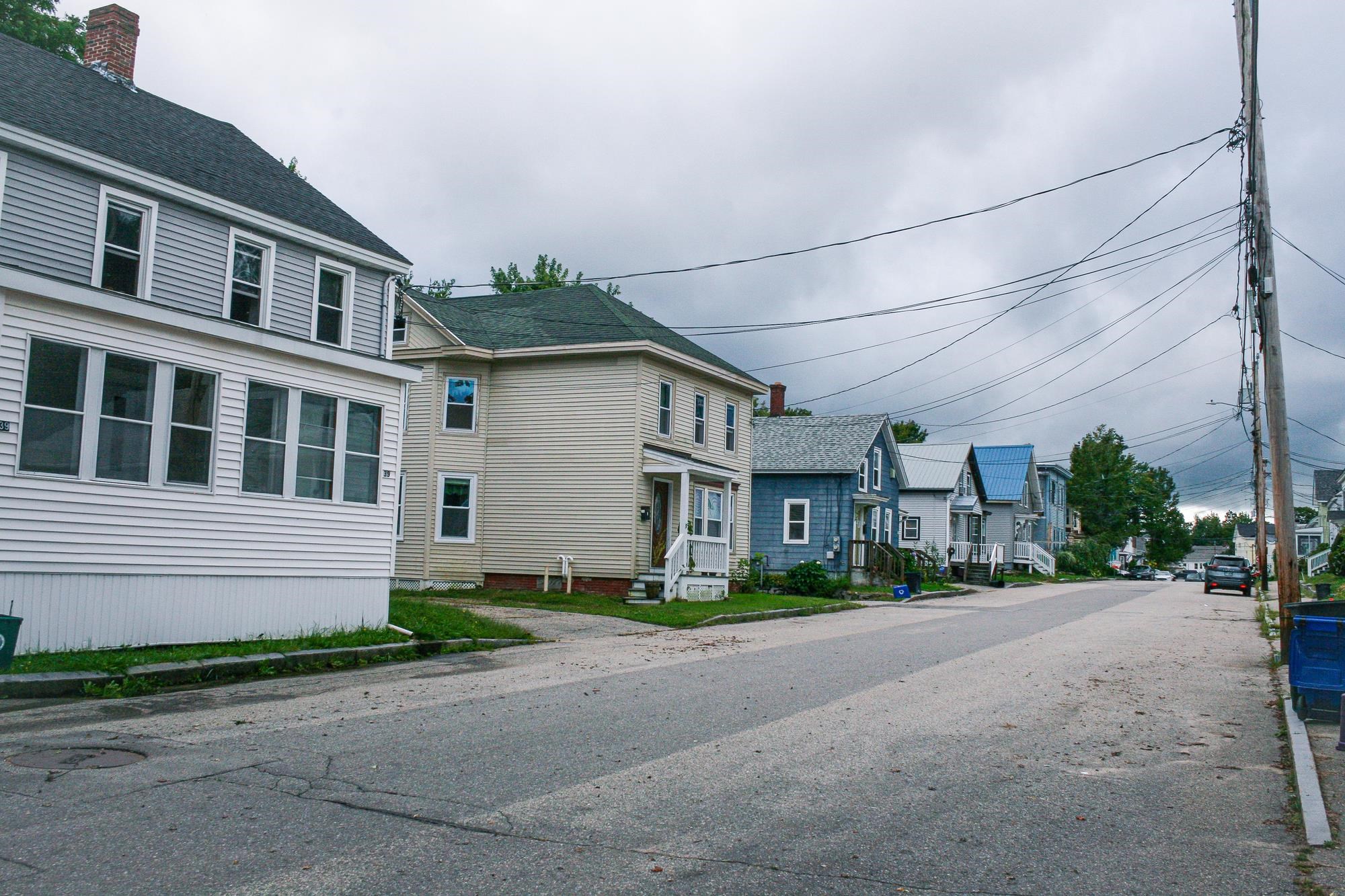 Homes for sale in Dover, NH | 39 New York St, Dover, NH 03820 | MLS# 5042615