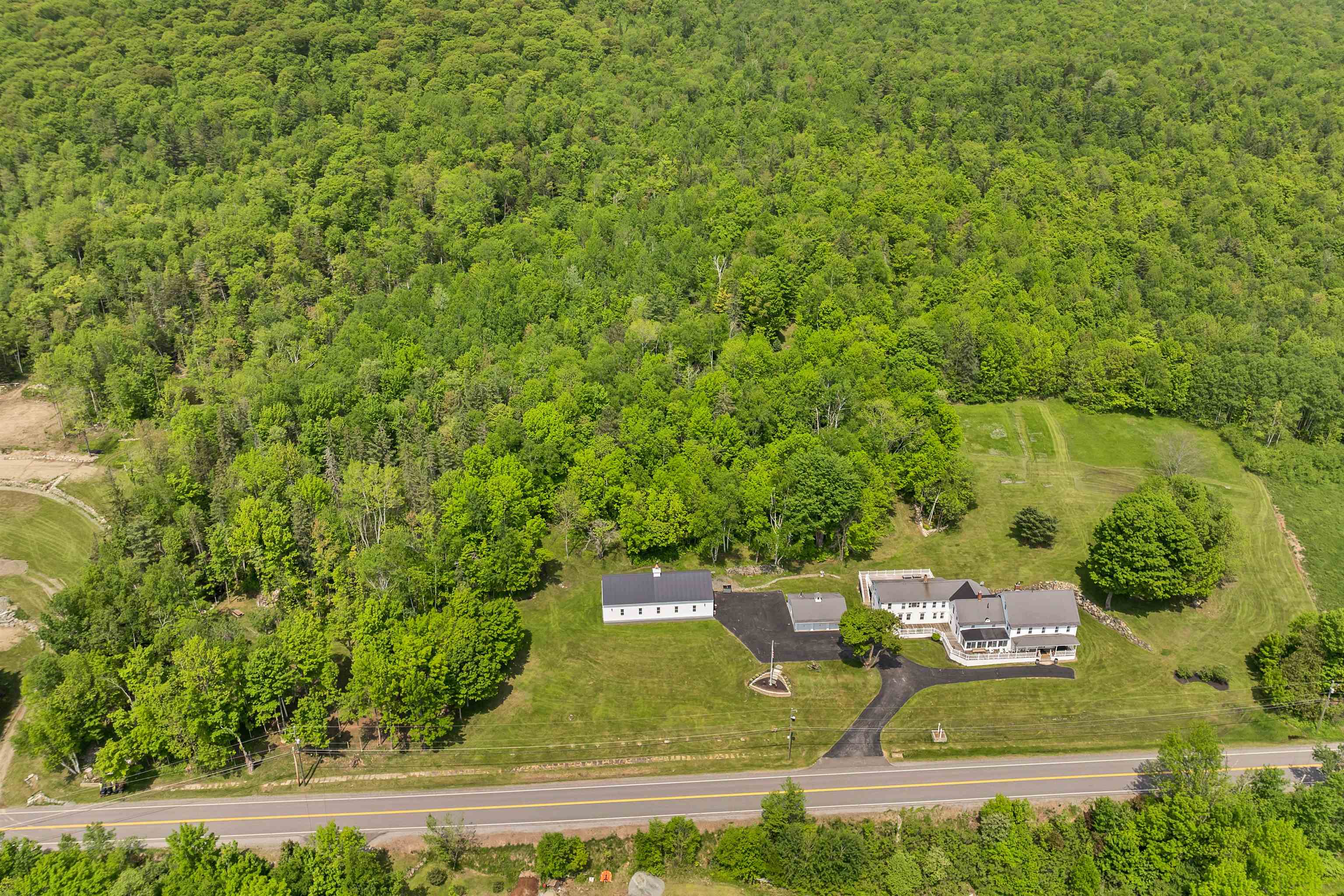 Homes for sale in Jefferson, NH | 959 Presidential Hwy, Jefferson, NH 03583 | MLS# 5042715