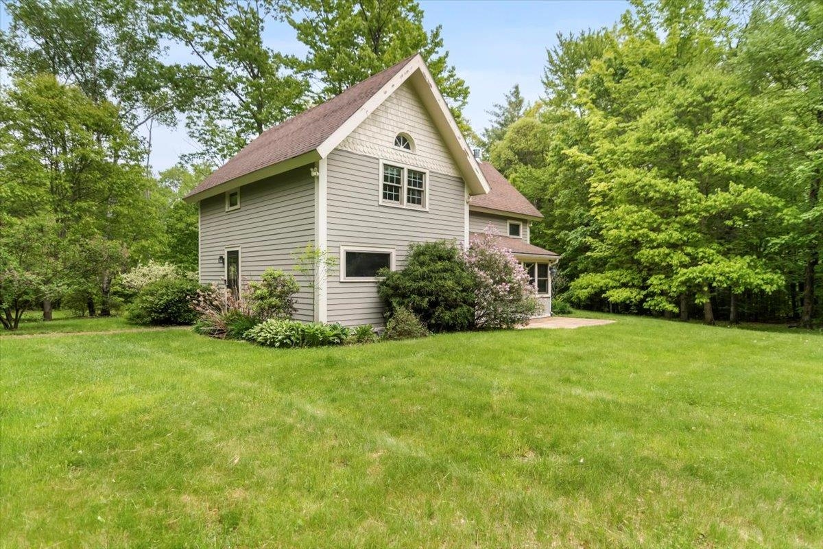 Homes for sale in Pownal, VT | 379 Swallow Hill Rd, Pownal, VT 05261 | MLS# 5042747