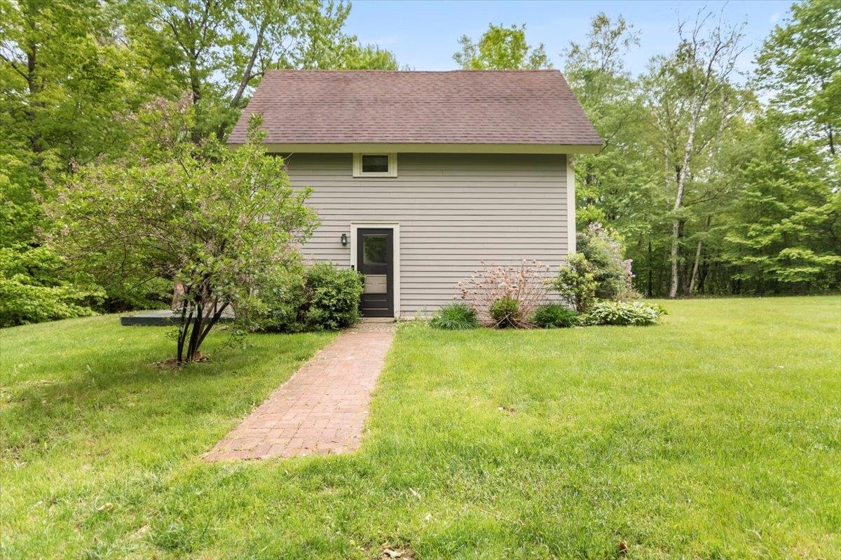 Homes for sale in Pownal, VT | 379 Swallow Hill Rd, Pownal, VT 05261 | MLS# 5042747