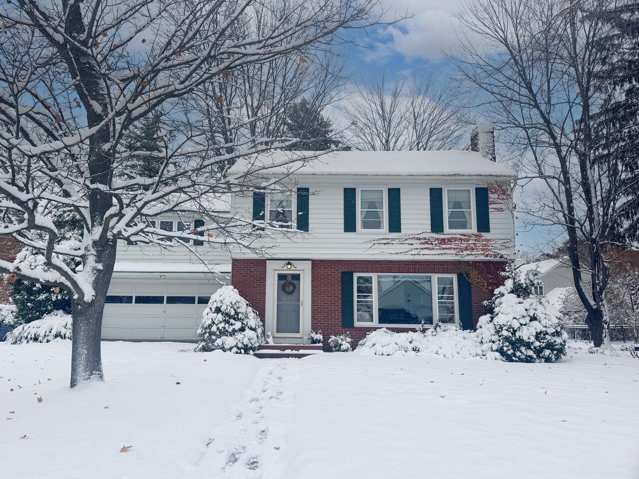 Homes for sale in Burlington, VT | 162 Crescent Rd, Burlington, VT 05401 | MLS# 5043511