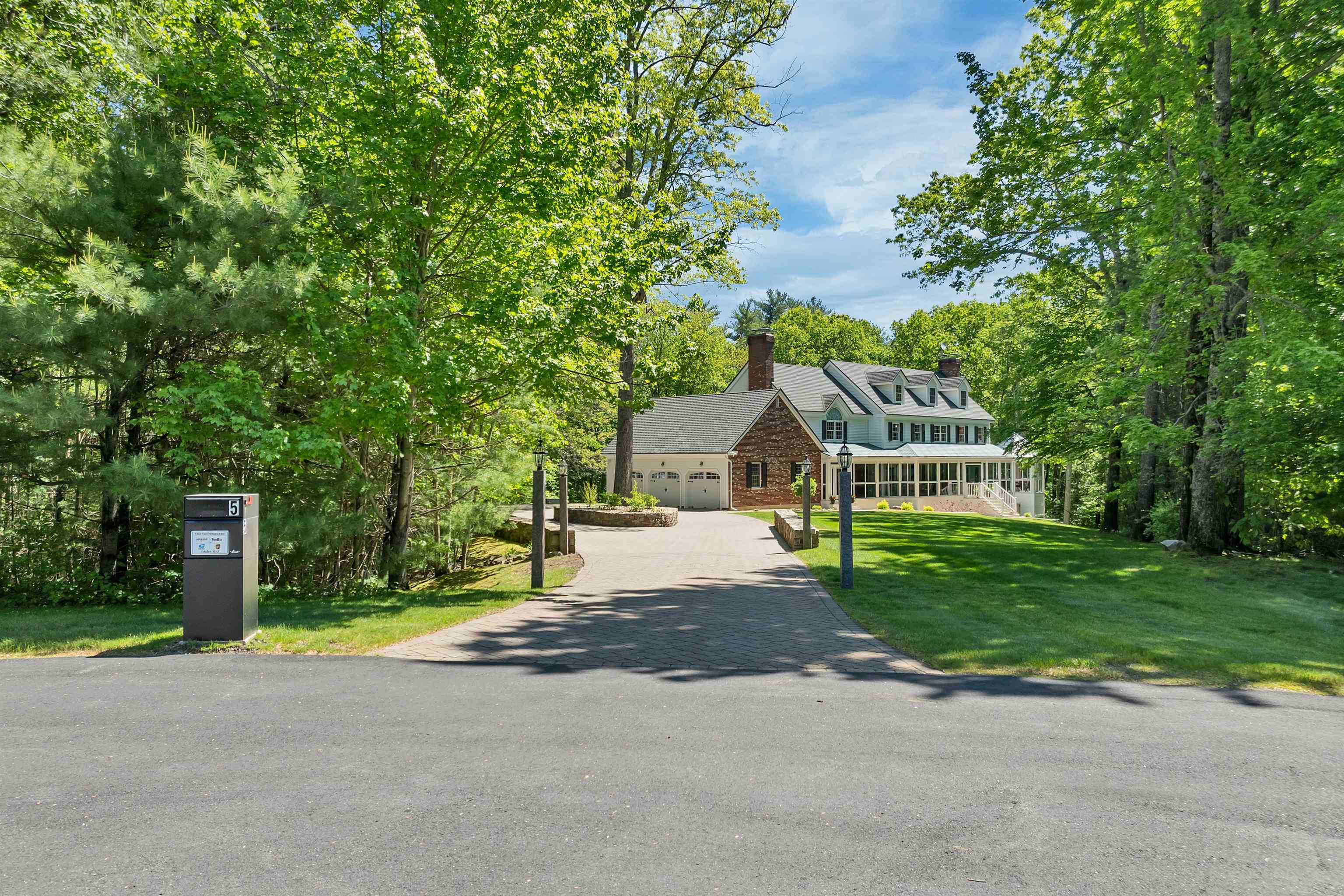 MLS 5043902: 5 Birdsall Lane, Atkinson NH