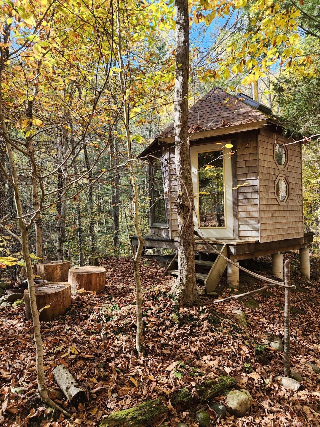 Homes for sale in Dummerston, VT | 183 Bear Hill Rd, Dummerston, VT 05301 | MLS# 5044114