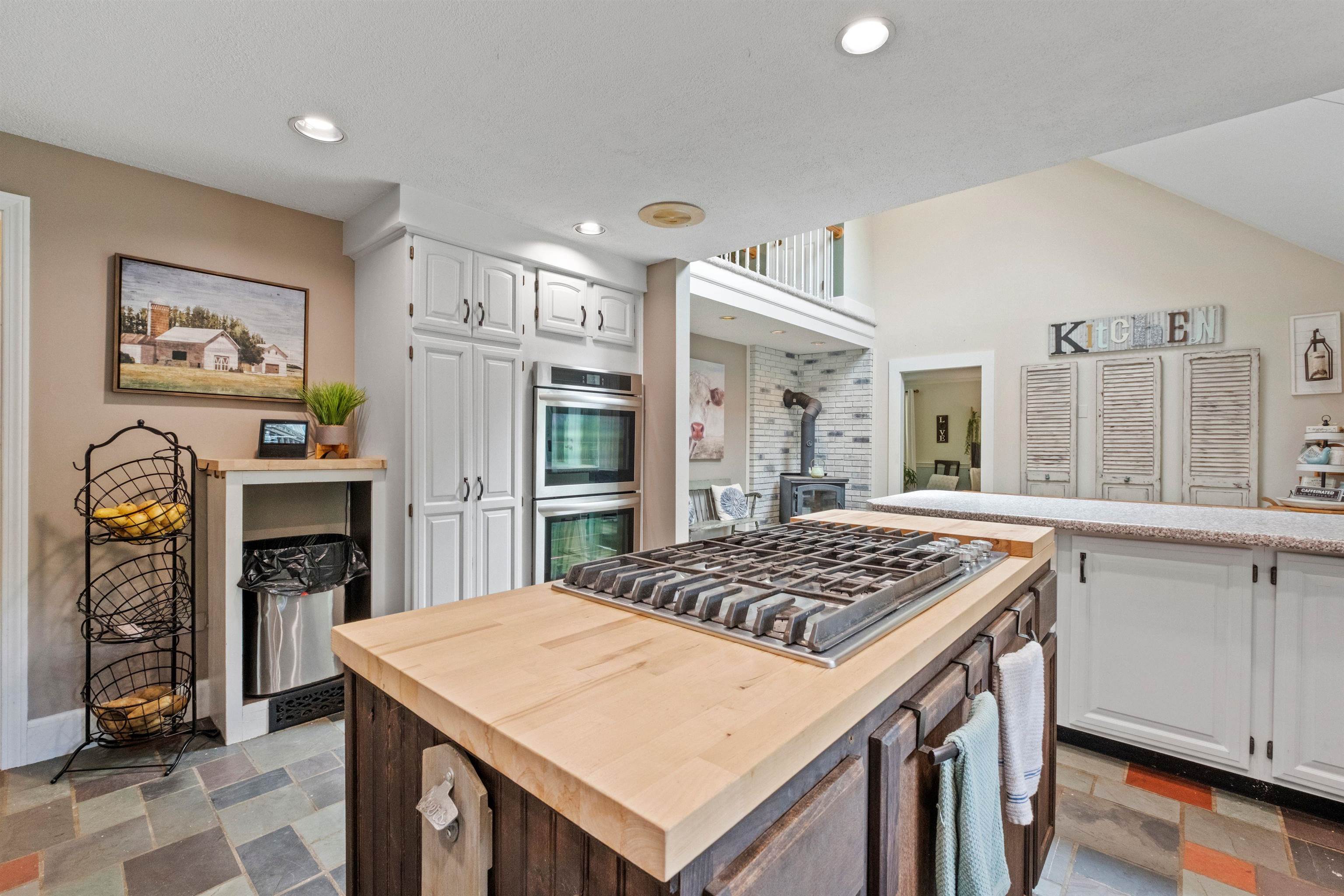 Homes for sale in Andover, NH | 192 Beech Hill Rd, Andover, NH 03216 | MLS# 5044146