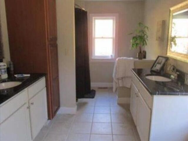 Homes for sale in Bedford, NH | 99 Cambridge Rd, Bedford, NH 03110 | MLS# 5044148