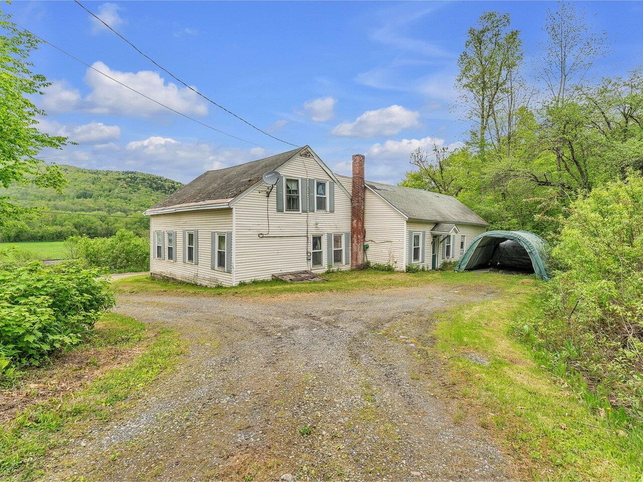 Homes for sale in Duxbury, VT | 3567 River Rd, Duxbury, VT 05676 | MLS# 5044277