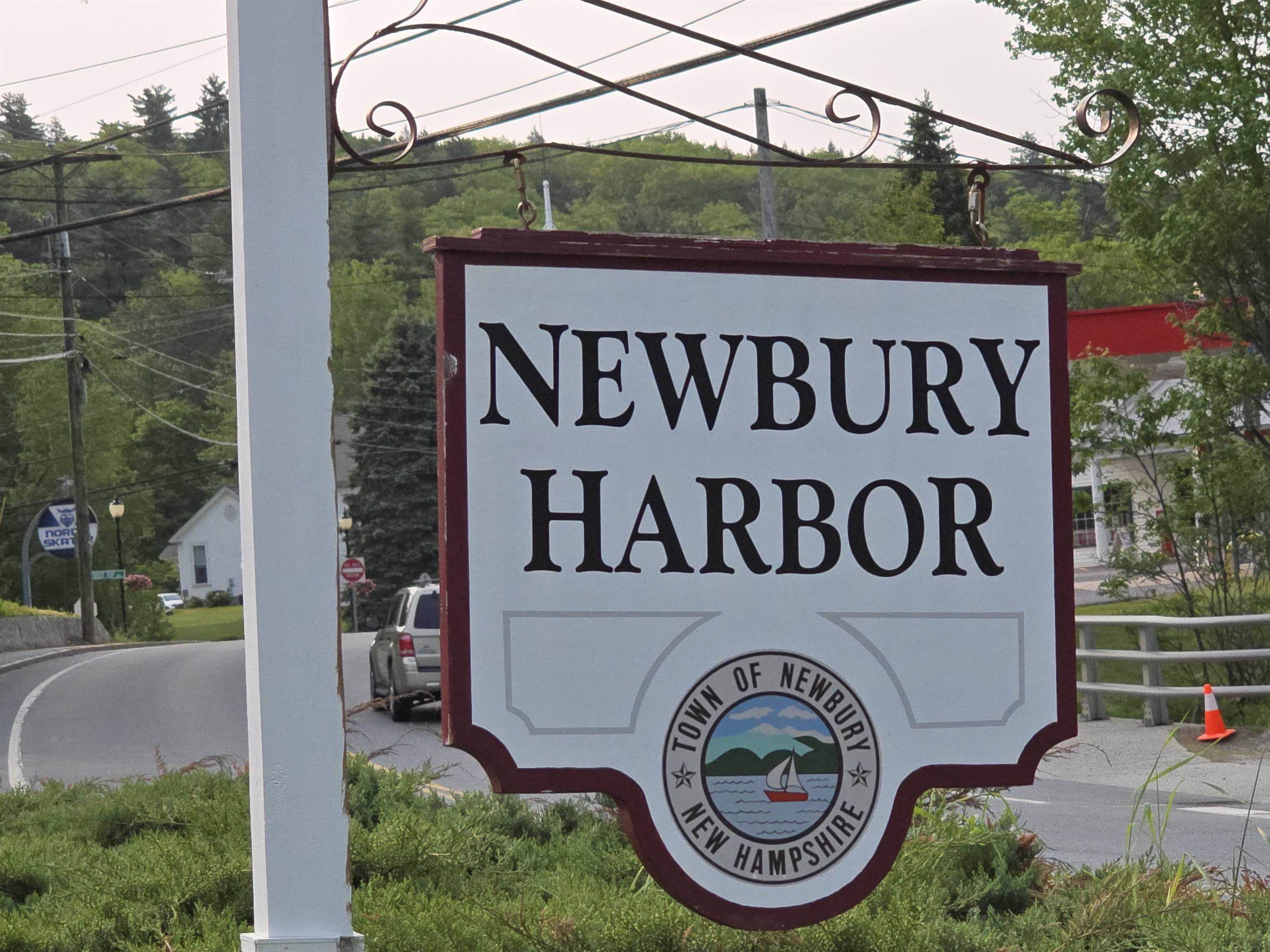 Homes for sale in Newbury, NH | 91 Chalk Pond Rd, Newbury, NH 03255 | MLS# 5044529