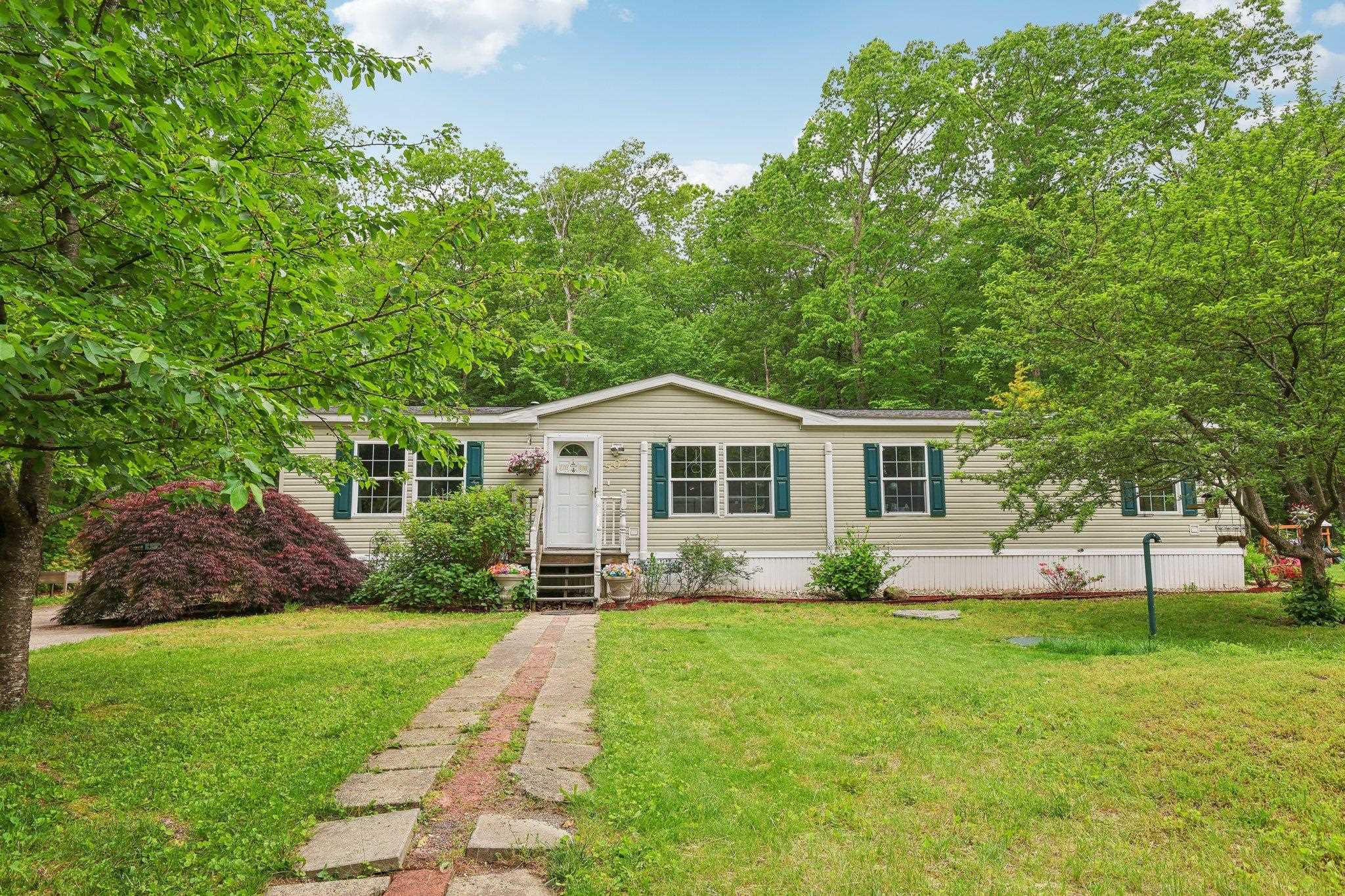 MLS 5044567: 507 Chases Grove Road, Derry NH