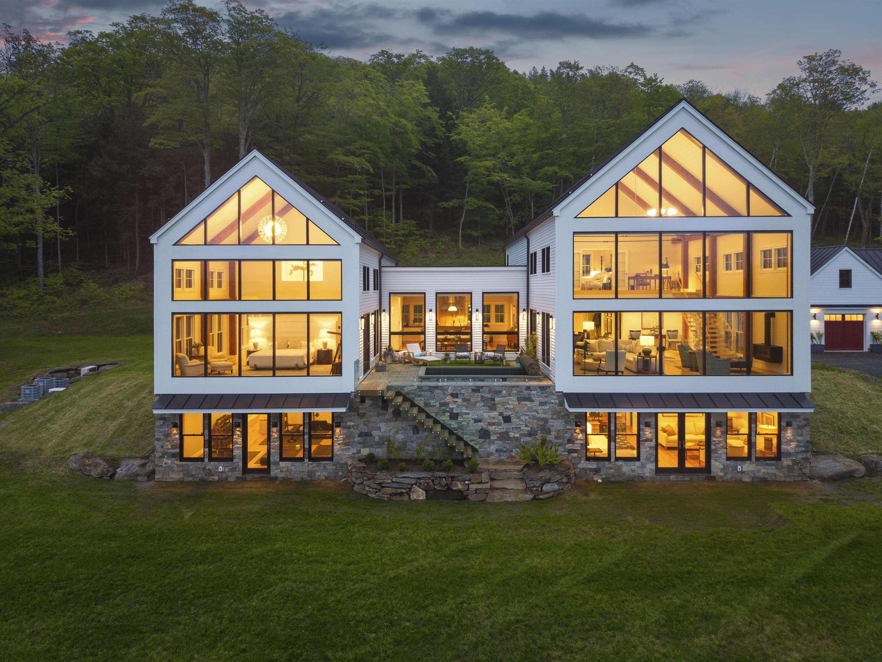 Homes for sale in Woodstock, VT | 412 Skyland Ln, Woodstock, VT 05091 | MLS# 5044620