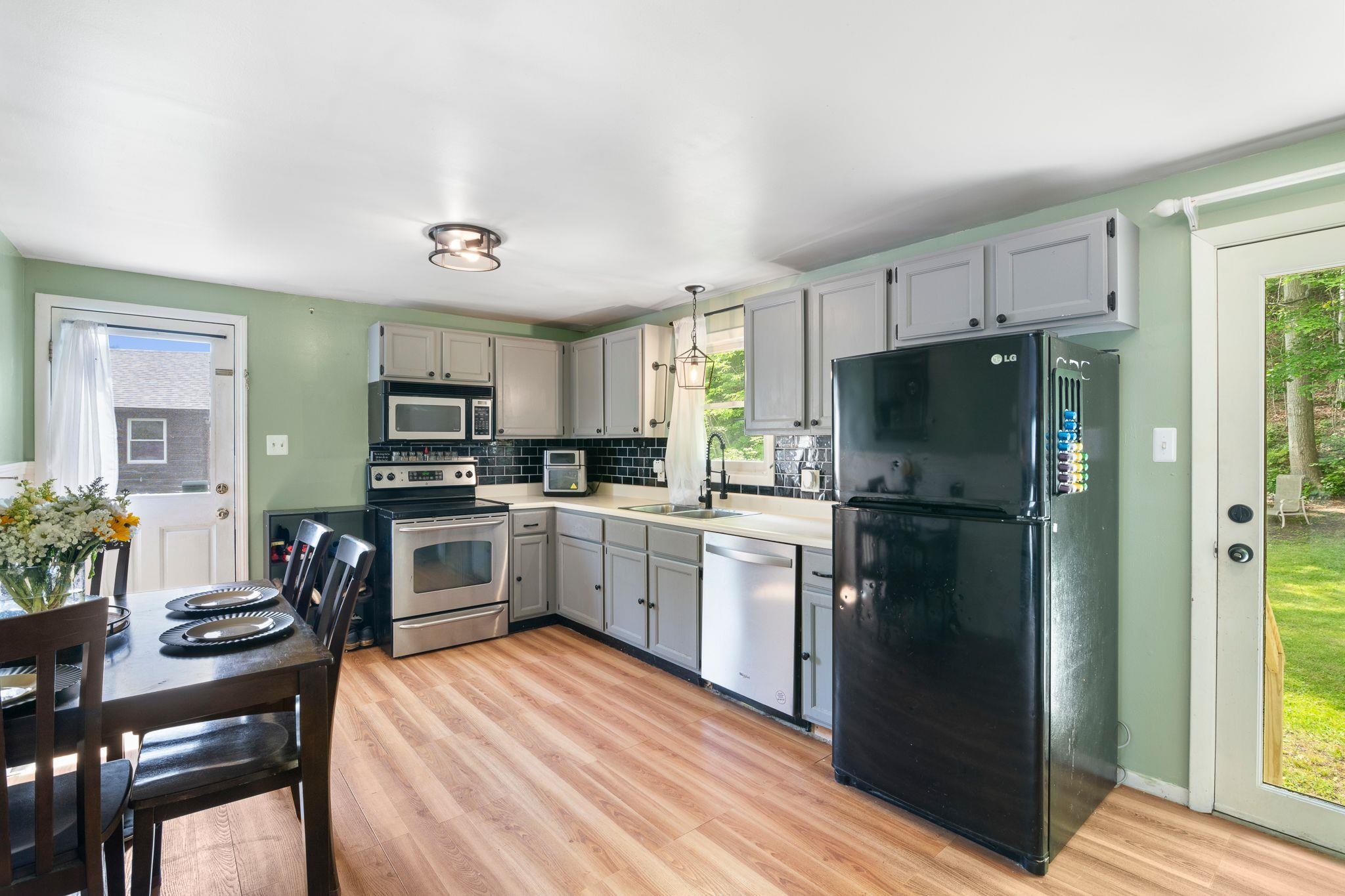 Homes for sale in Brattleboro, VT | 164 Chestnut St, Brattleboro, VT 05301 | MLS# 5044816