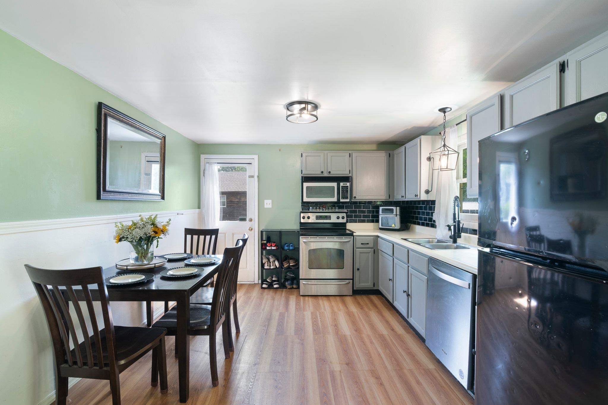 Homes for sale in Brattleboro, VT | 164 Chestnut St, Brattleboro, VT 05301 | MLS# 5044816