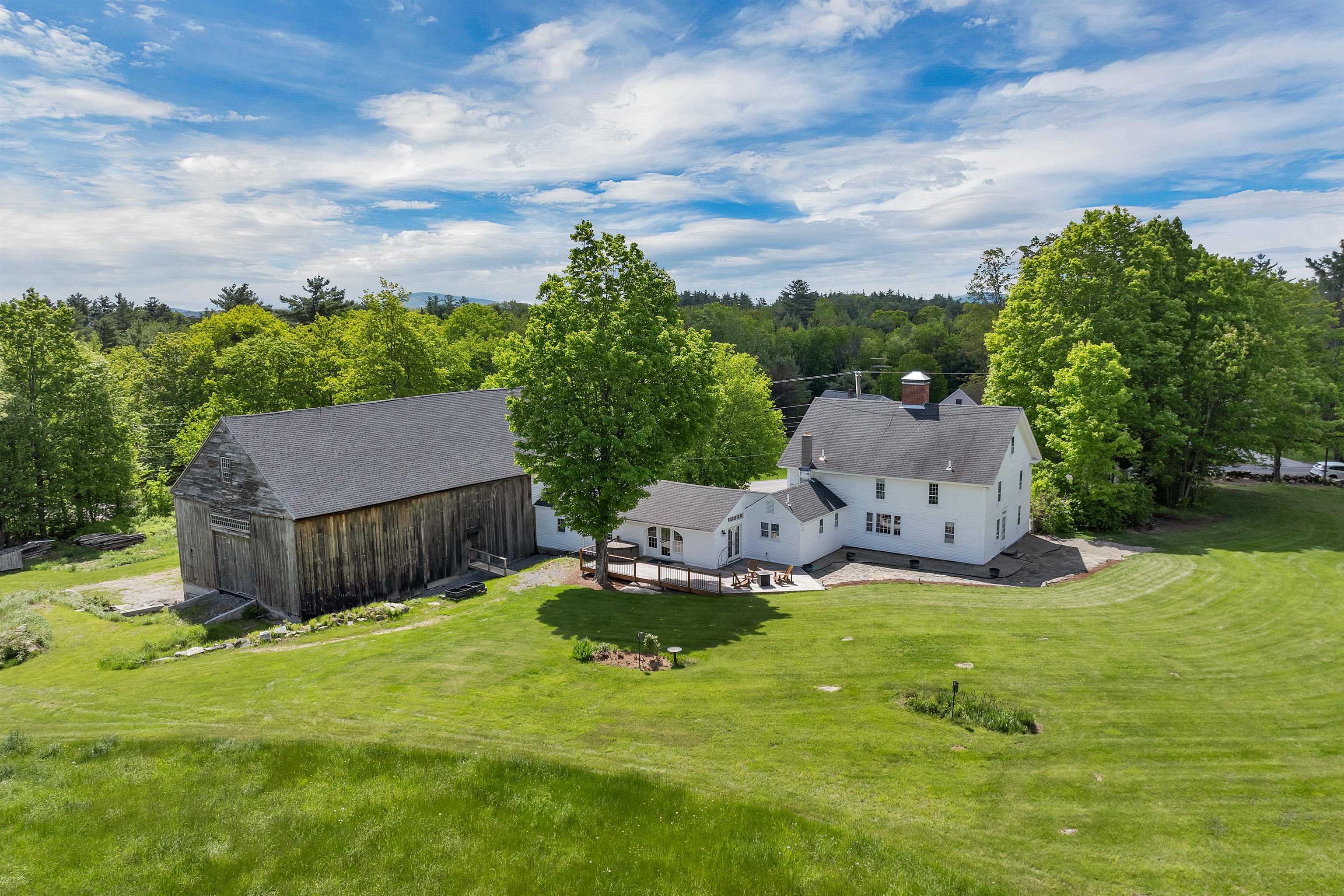 Homes for sale in Weare, NH | 196 Deering Center Rd, Weare, NH 03281 | MLS# 5045233