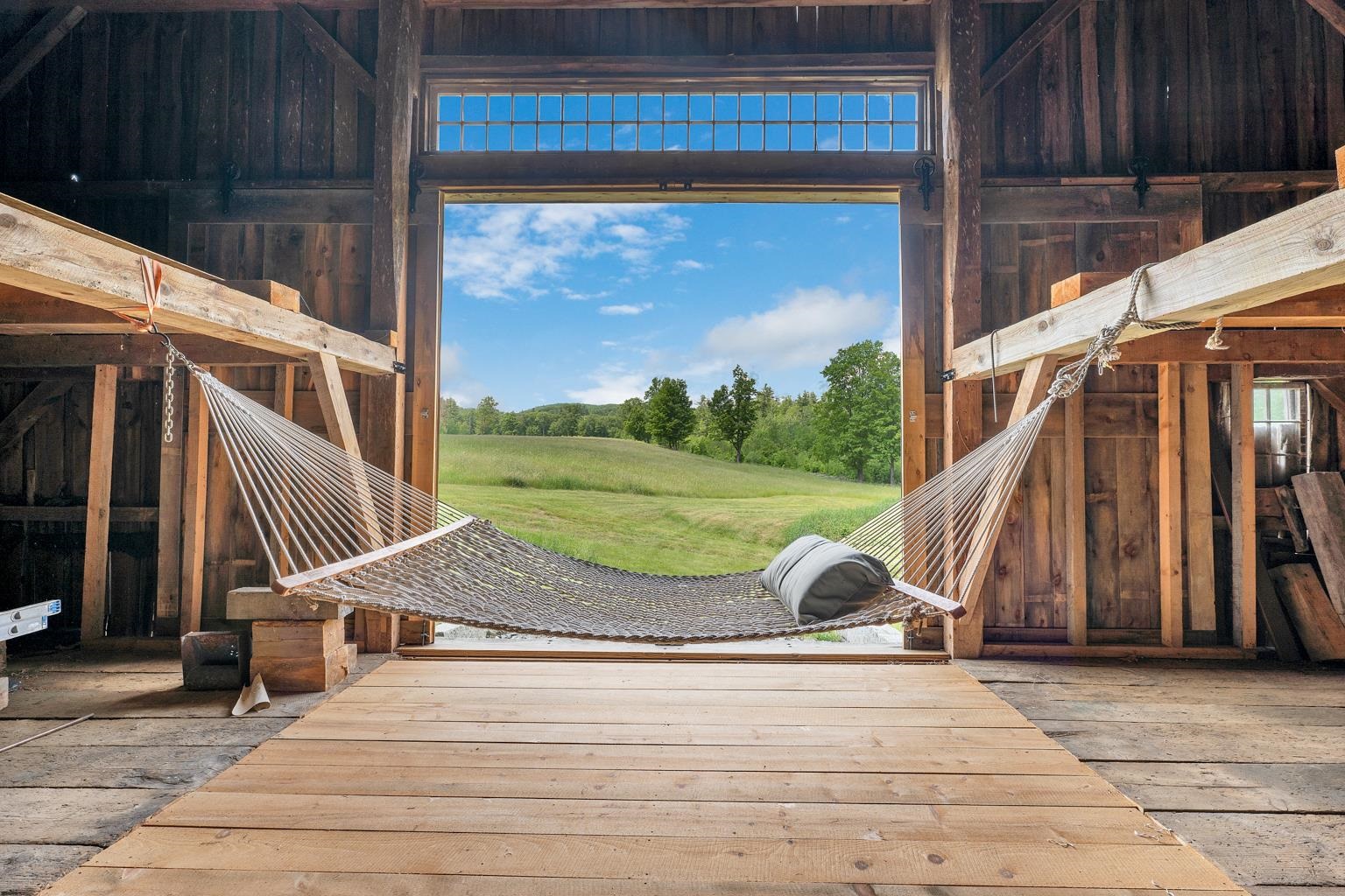 Homes for sale in Weare, NH | 196 Deering Center Rd, Weare, NH 03281 | MLS# 5045233