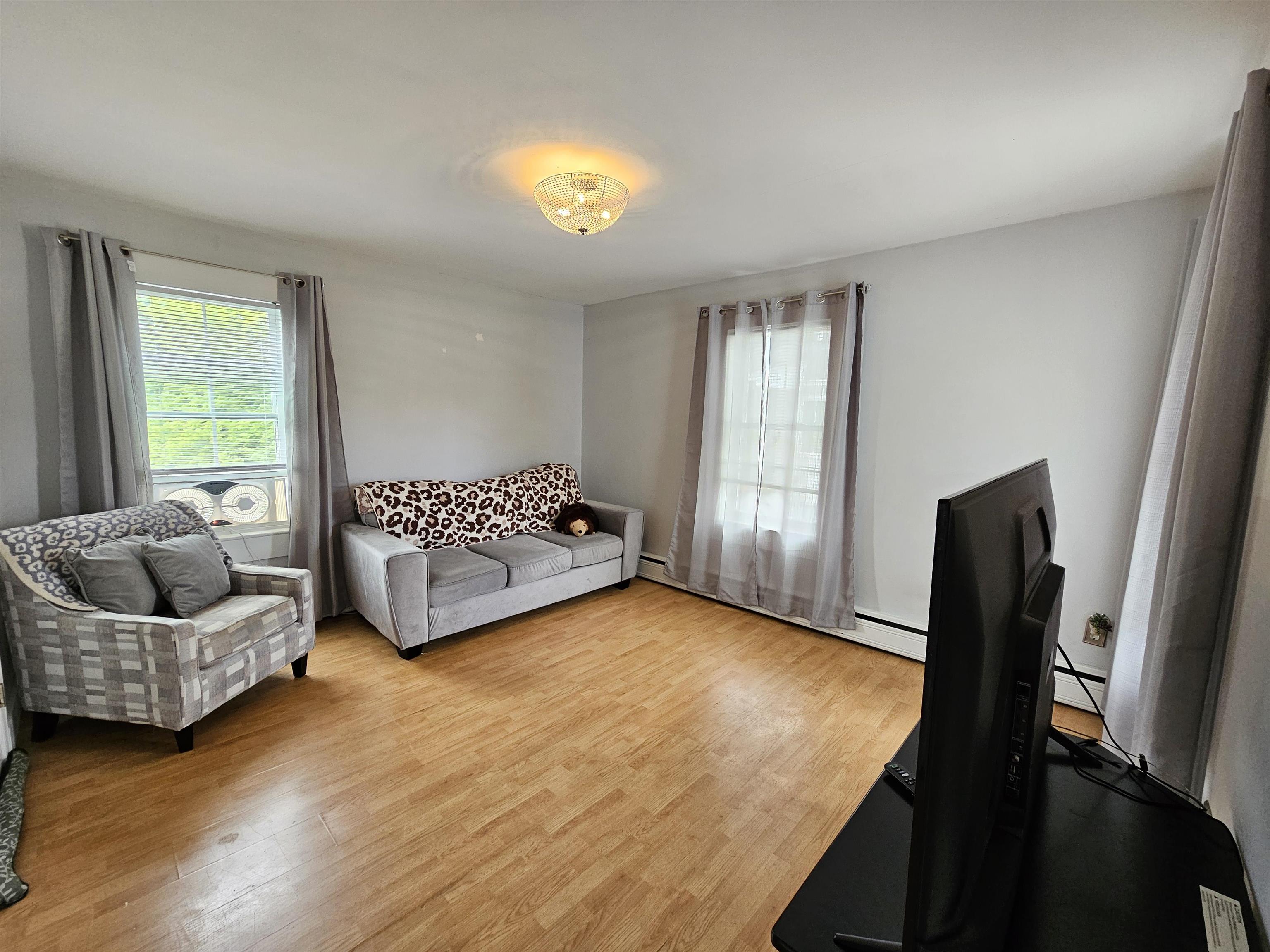 Homes for sale in Milford, NH | 377 Nashua St, Milford, NH 03055 | MLS# 5045234