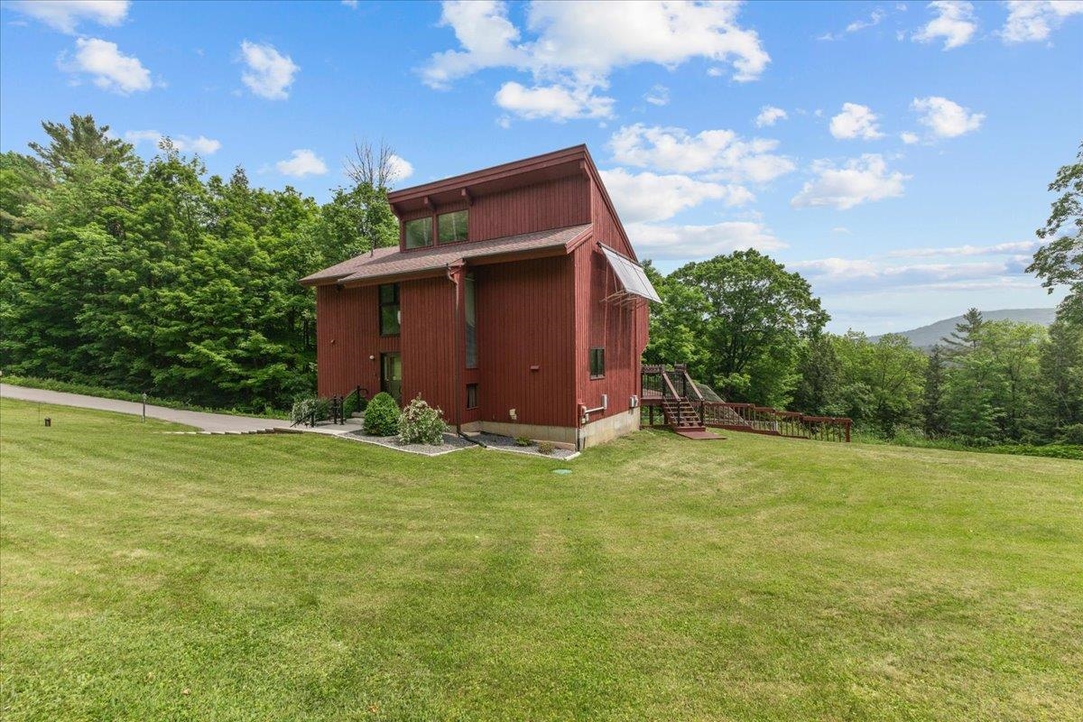 Homes for sale in Milton, VT | 215 Us Route 7 North, Milton, VT 05468 | MLS# 5045284