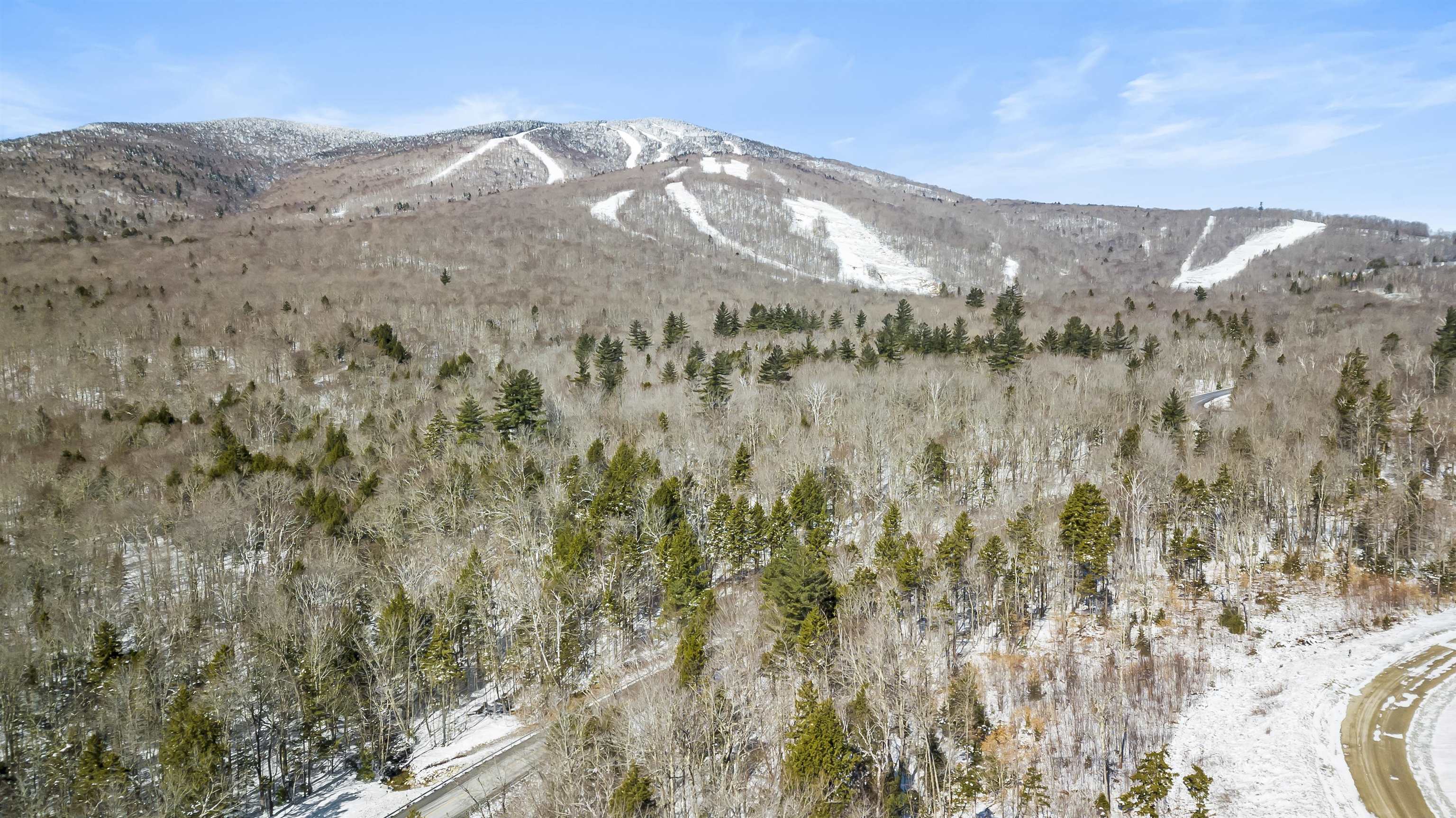 Homes for sale in Stratton, VT | 2 Gold Medal Cir, Stratton, VT 05155 | MLS# 5045312